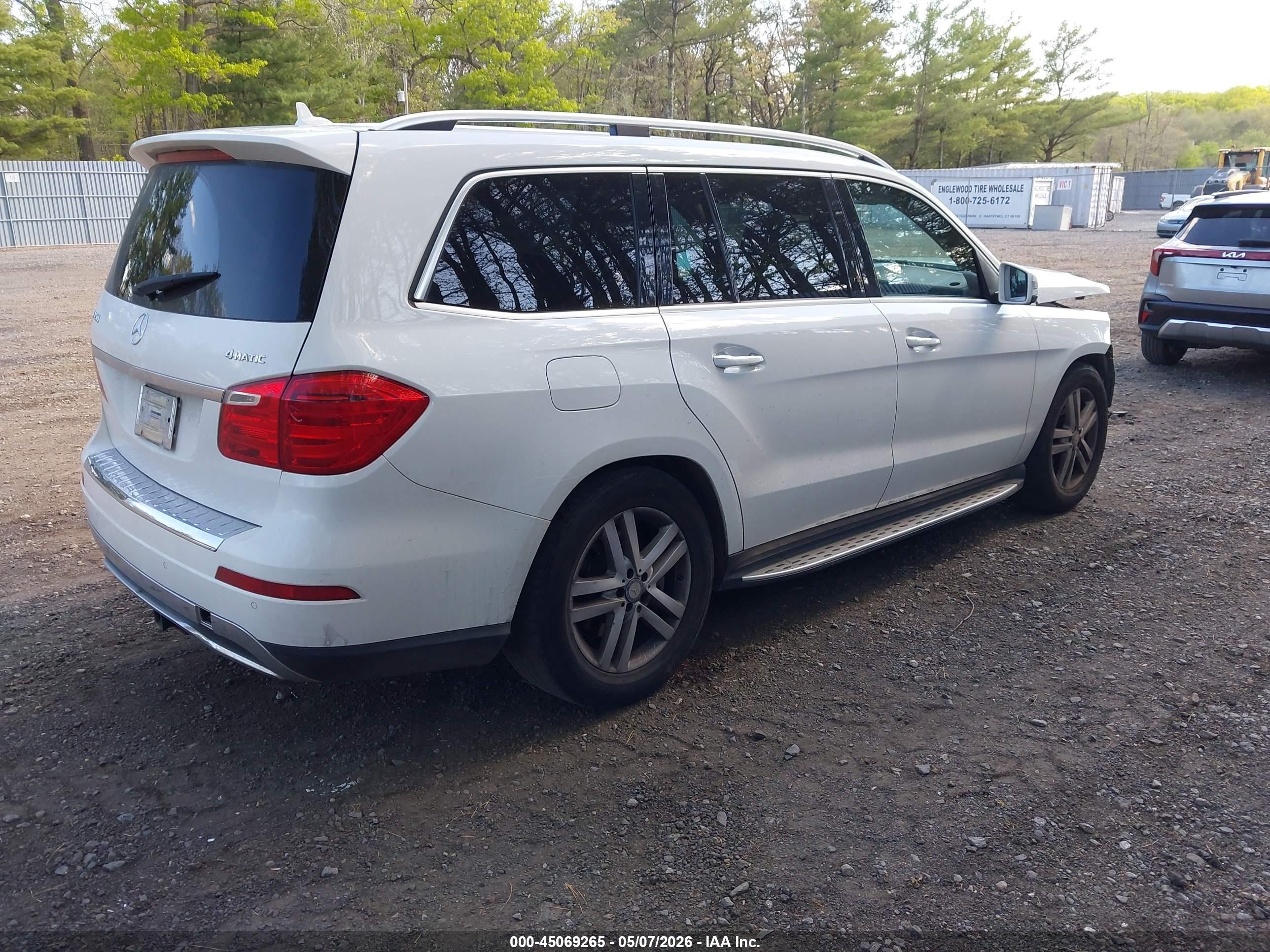 2015 Mercedes-benz Gl 450 4matic White vin: 4JGDF6EE3FA486230