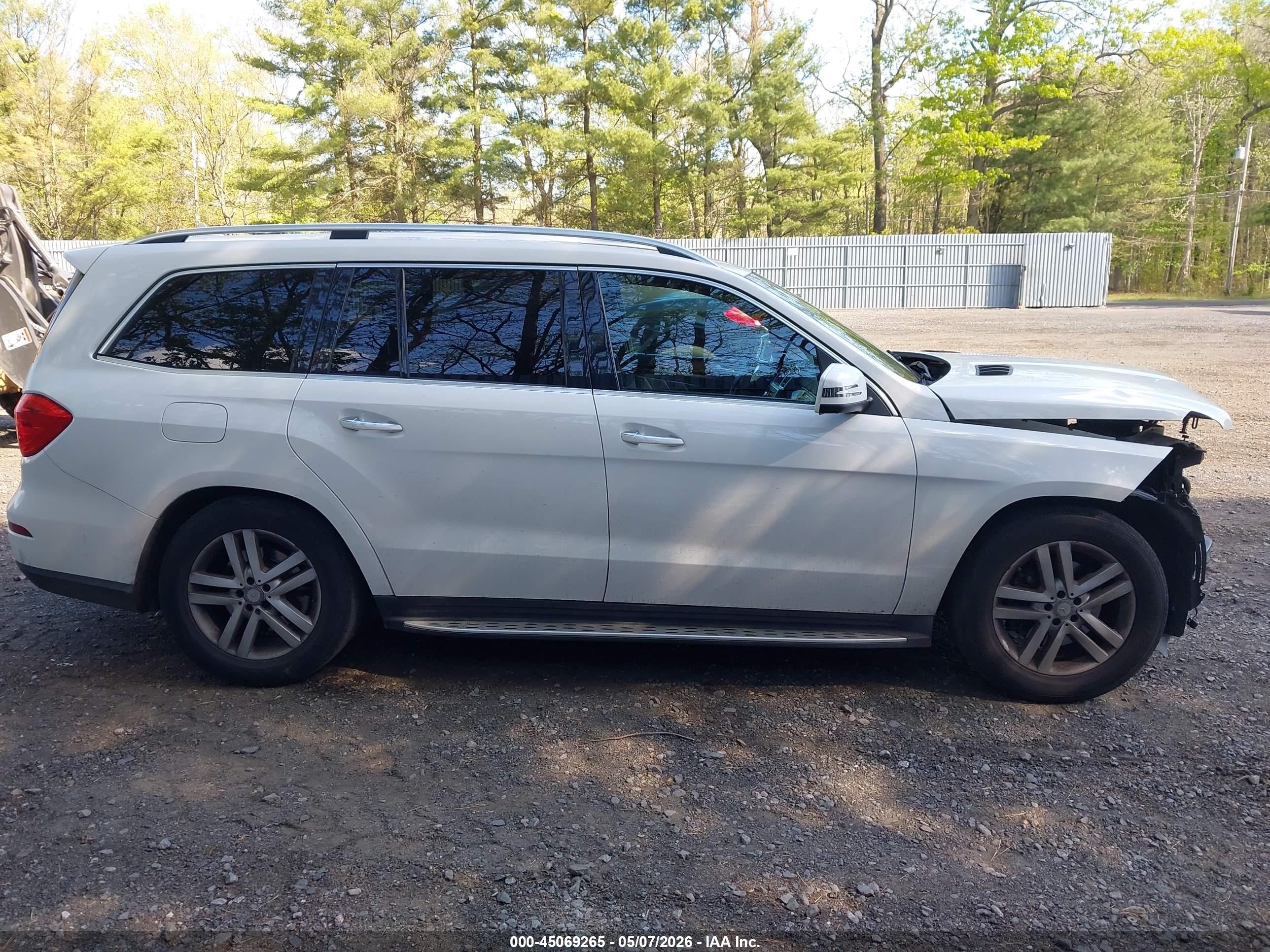 2015 Mercedes-benz Gl 450 4matic White vin: 4JGDF6EE3FA486230