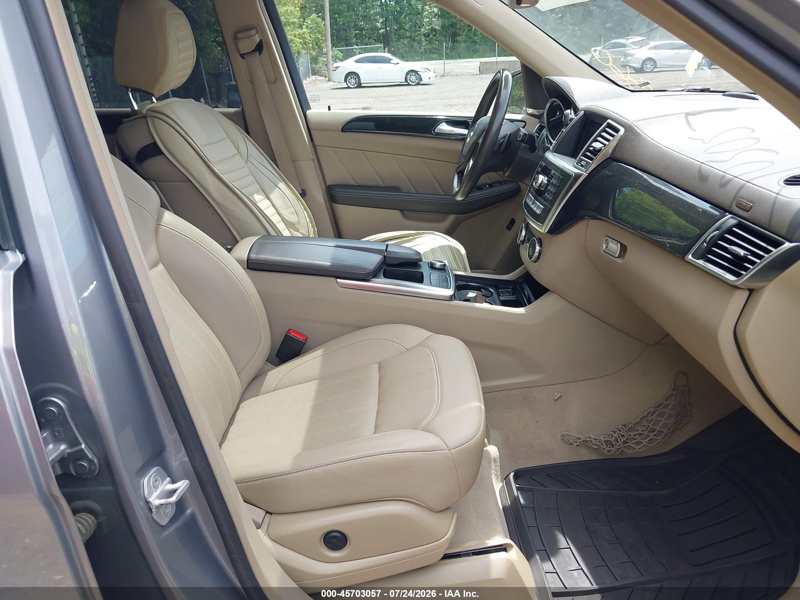 2015 Mercedes-benz Gl 450 4matic Silver vin: 4JGDF6EE3FA573044