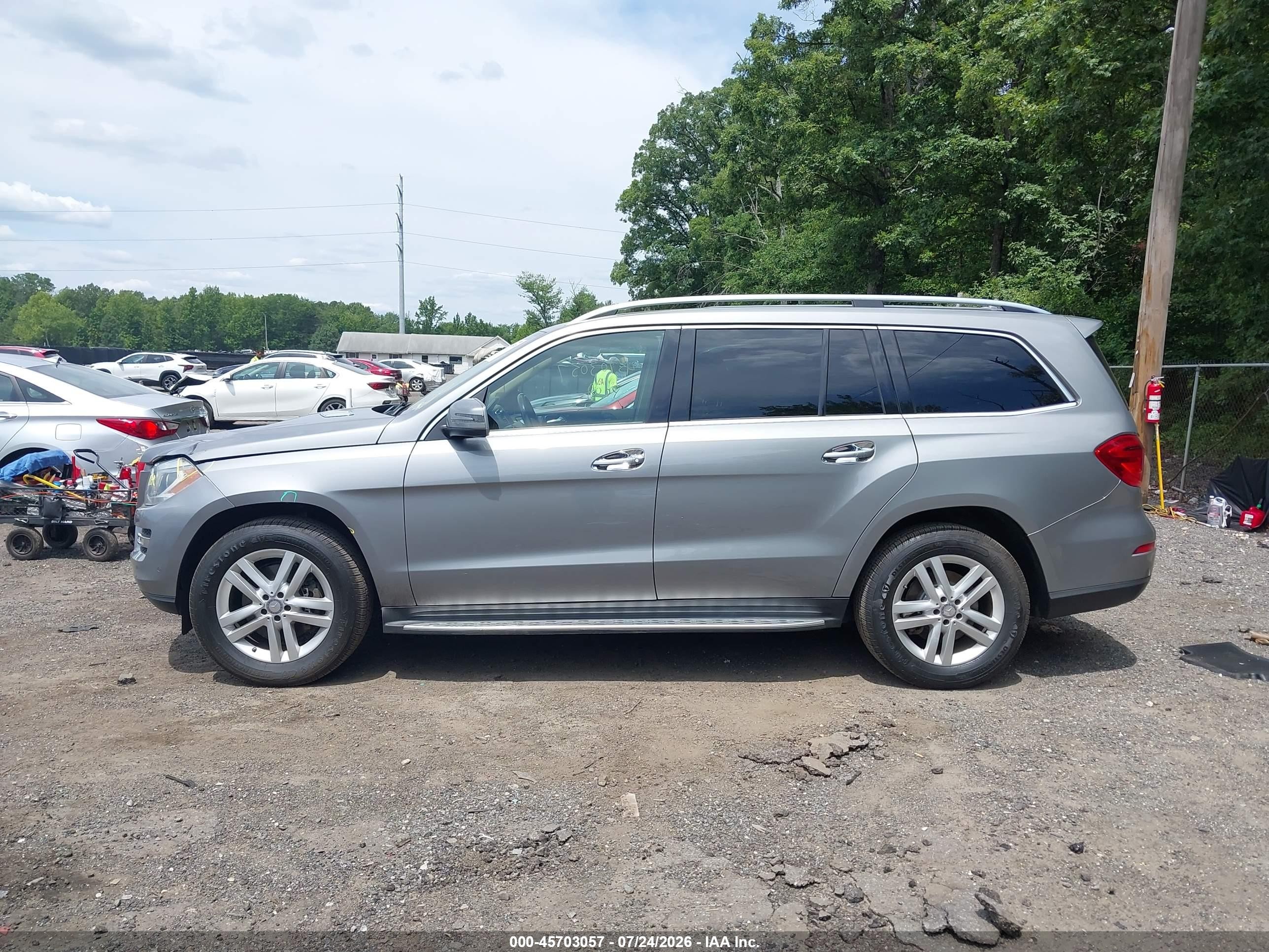 2015 Mercedes-benz Gl 450 4matic Silver vin: 4JGDF6EE3FA573044