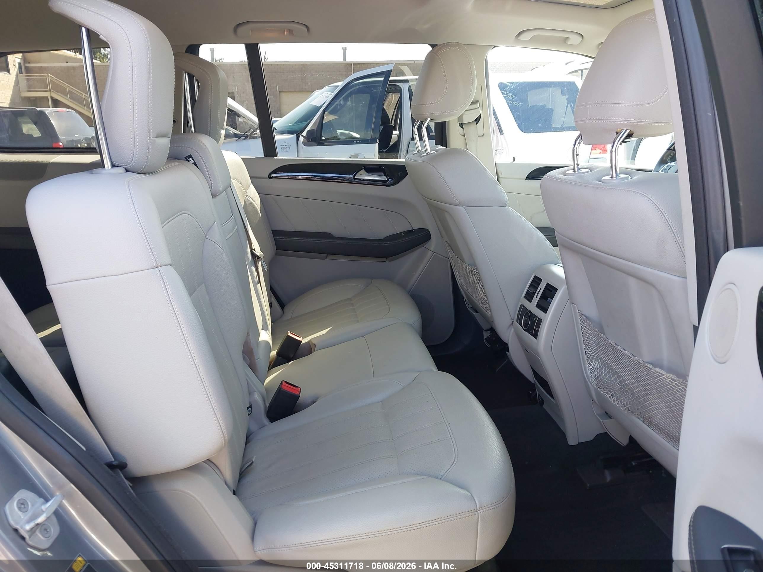 2015 Mercedes-benz Gl 450 4matic Silver vin: 4JGDF6EE3FA584030