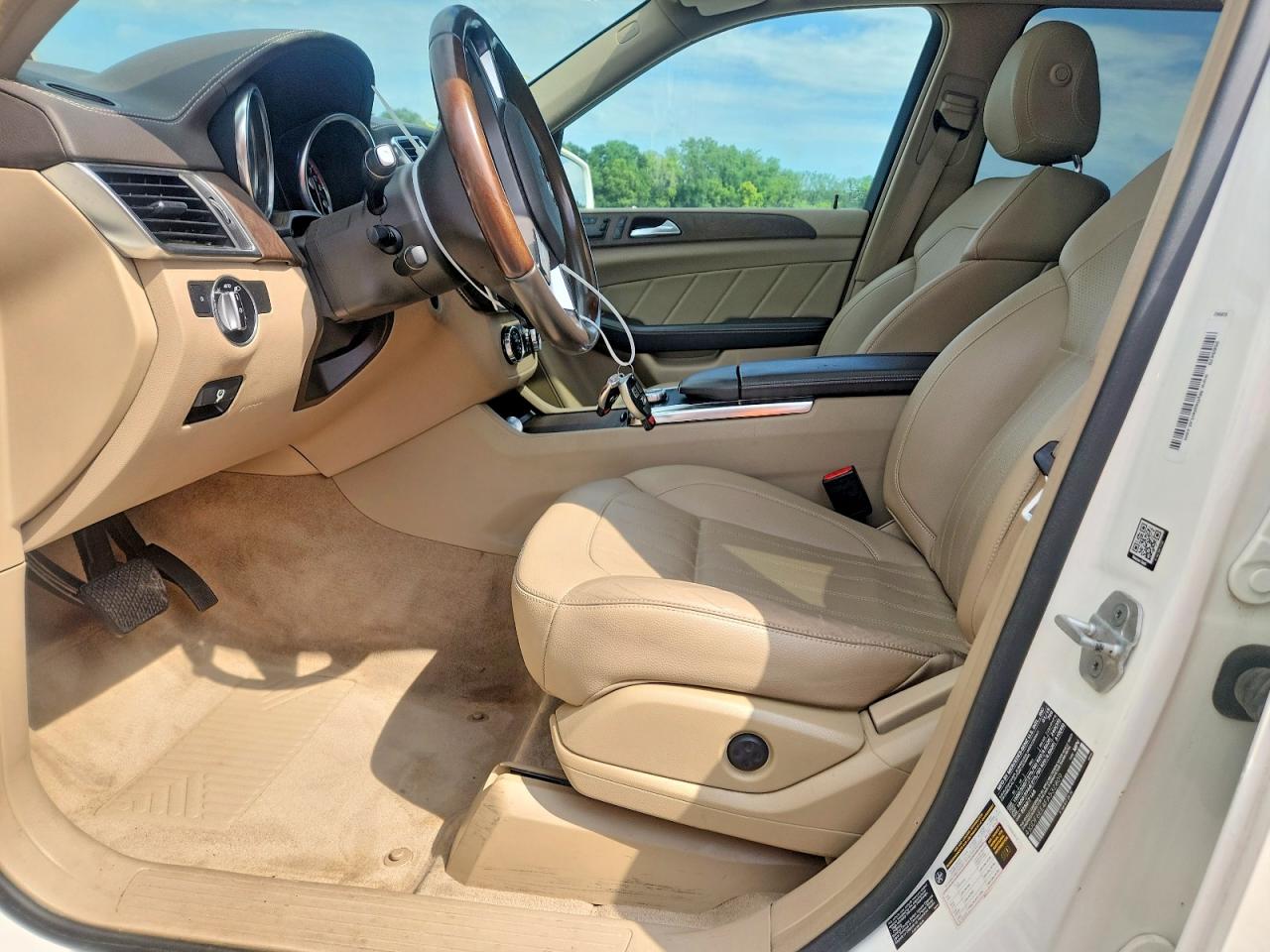 2015 Mercedes-benz Gl 450 4matic White vin: 4JGDF6EE4FA532809