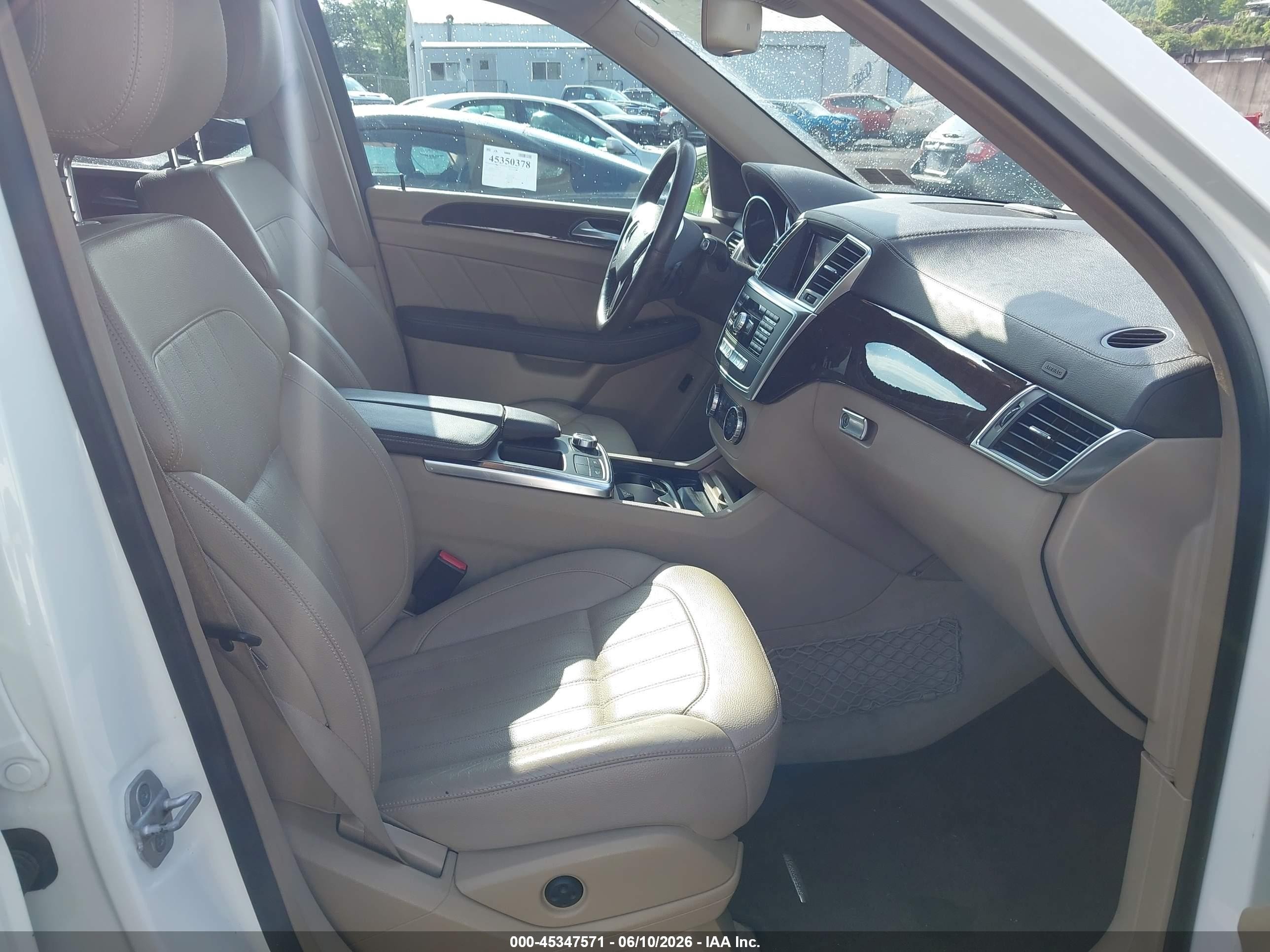 2015 Mercedes-benz Gl 450 4matic White vin: 4JGDF6EE5FA494068