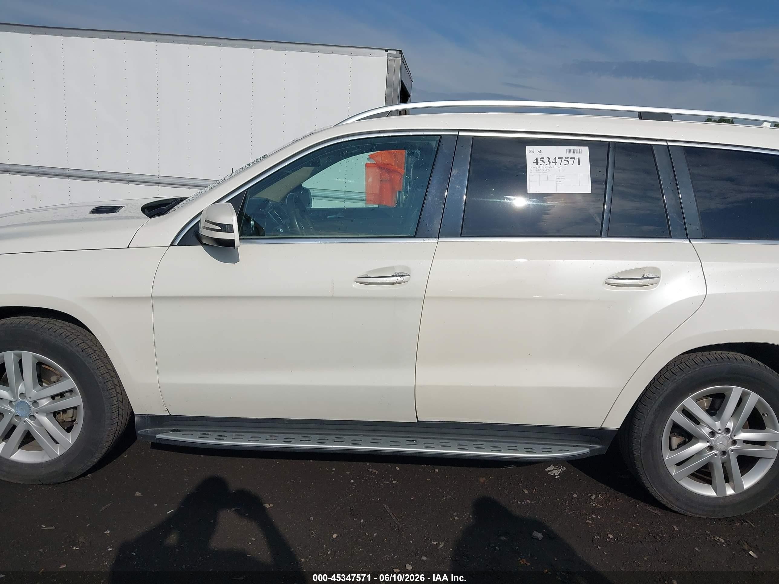 2015 Mercedes-benz Gl 450 4matic White vin: 4JGDF6EE5FA494068