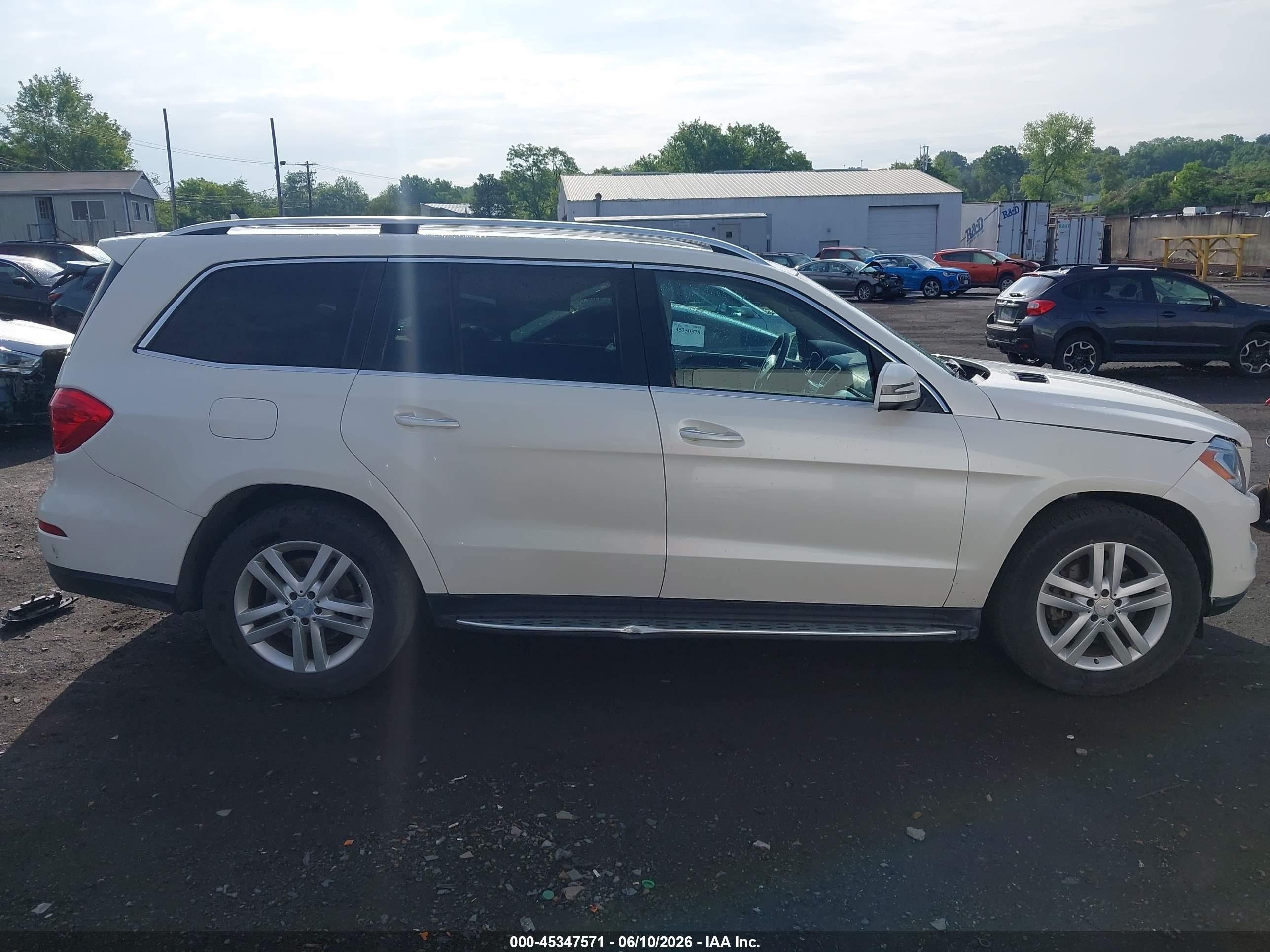 2015 Mercedes-benz Gl 450 4matic White vin: 4JGDF6EE5FA494068
