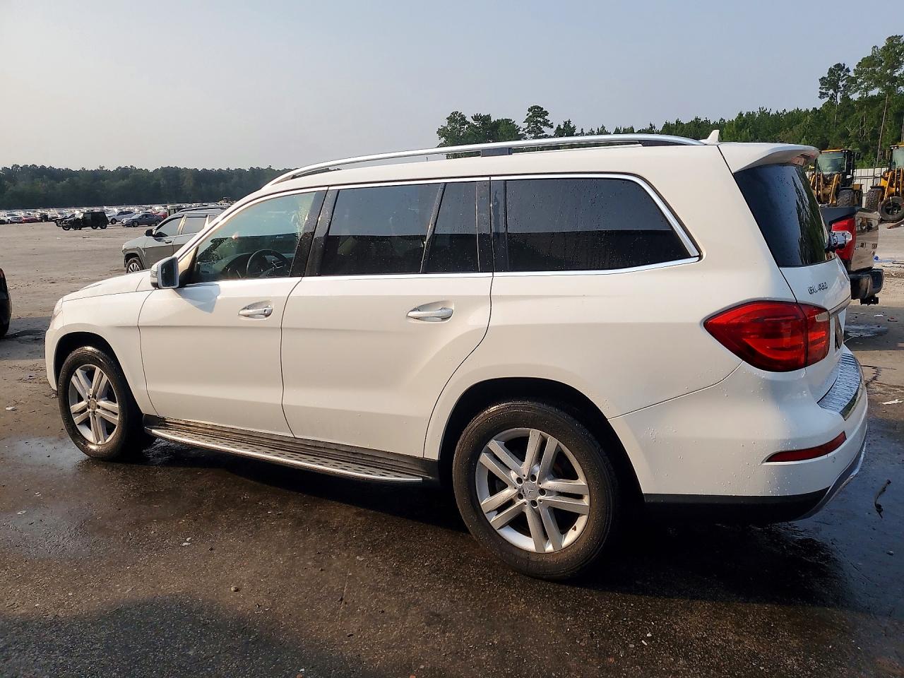 2015 Mercedes-benz Gl 450 4matic White vin: 4JGDF6EE5FA611812