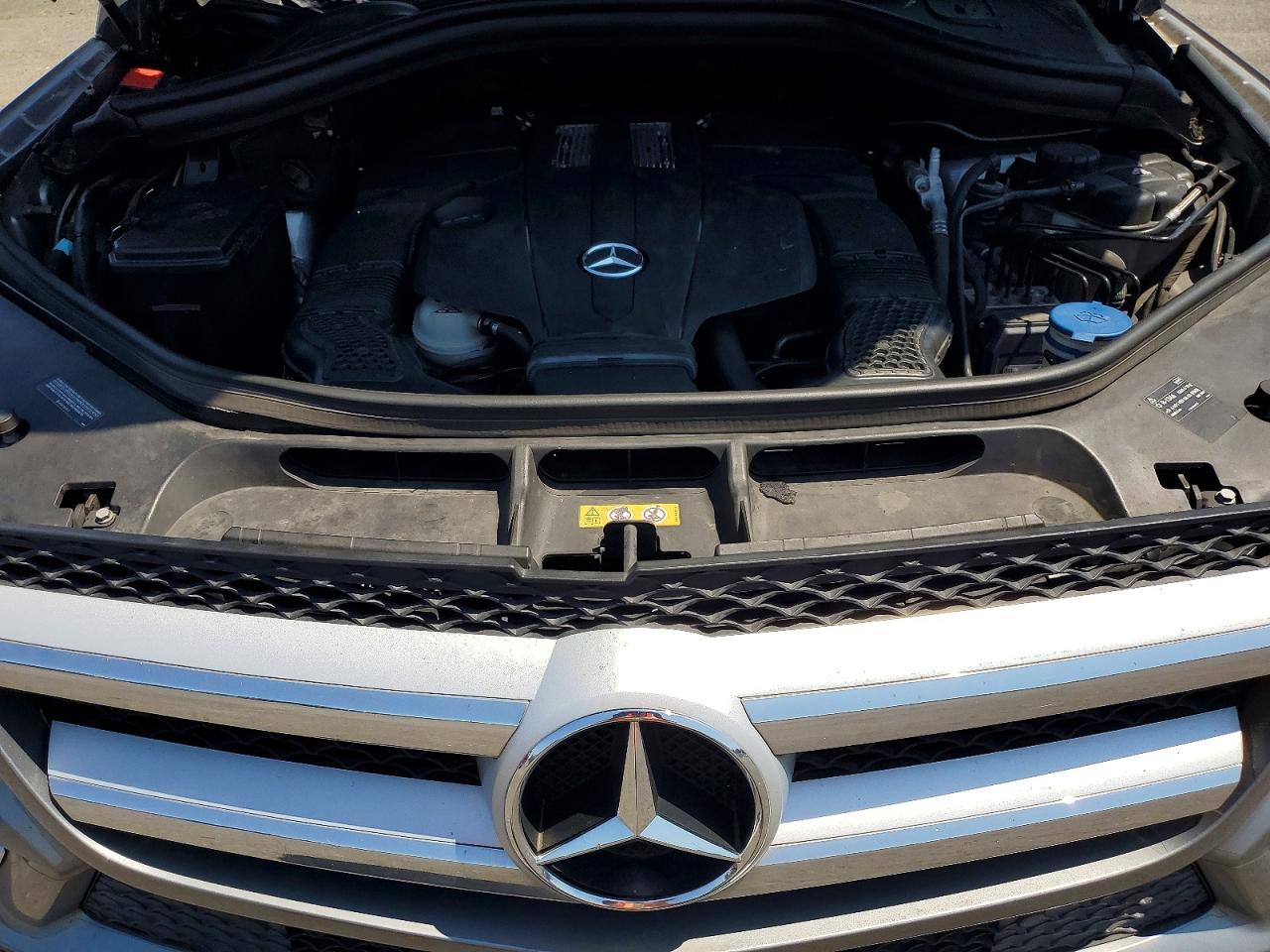 2015 Mercedes-benz Gl 450 4matic Silver vin: 4JGDF6EE6FA468529