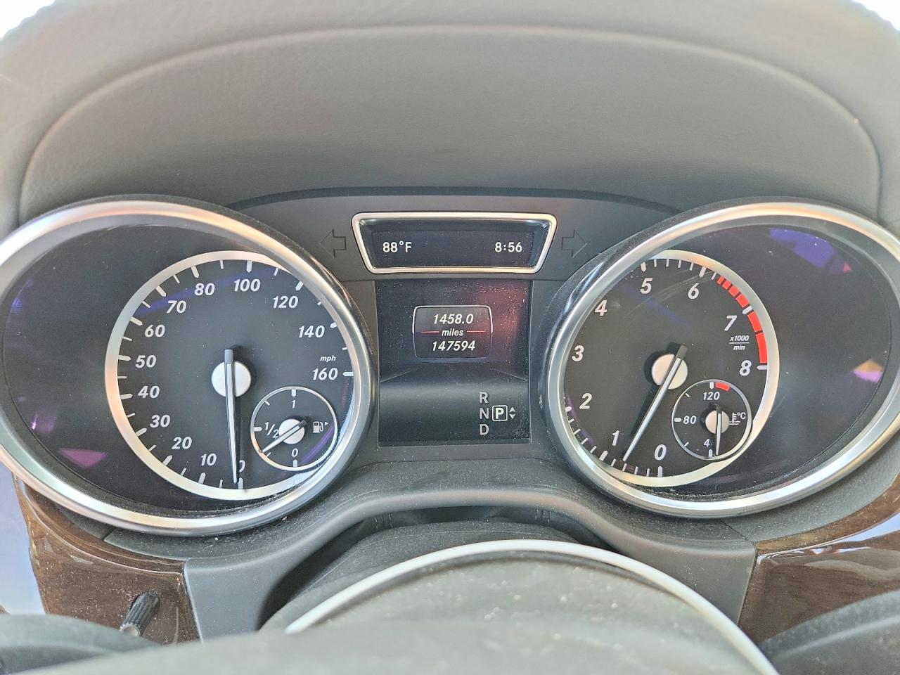 2015 Mercedes-benz Gl 450 4matic Серебряный vin: 4JGDF6EE6FA486030