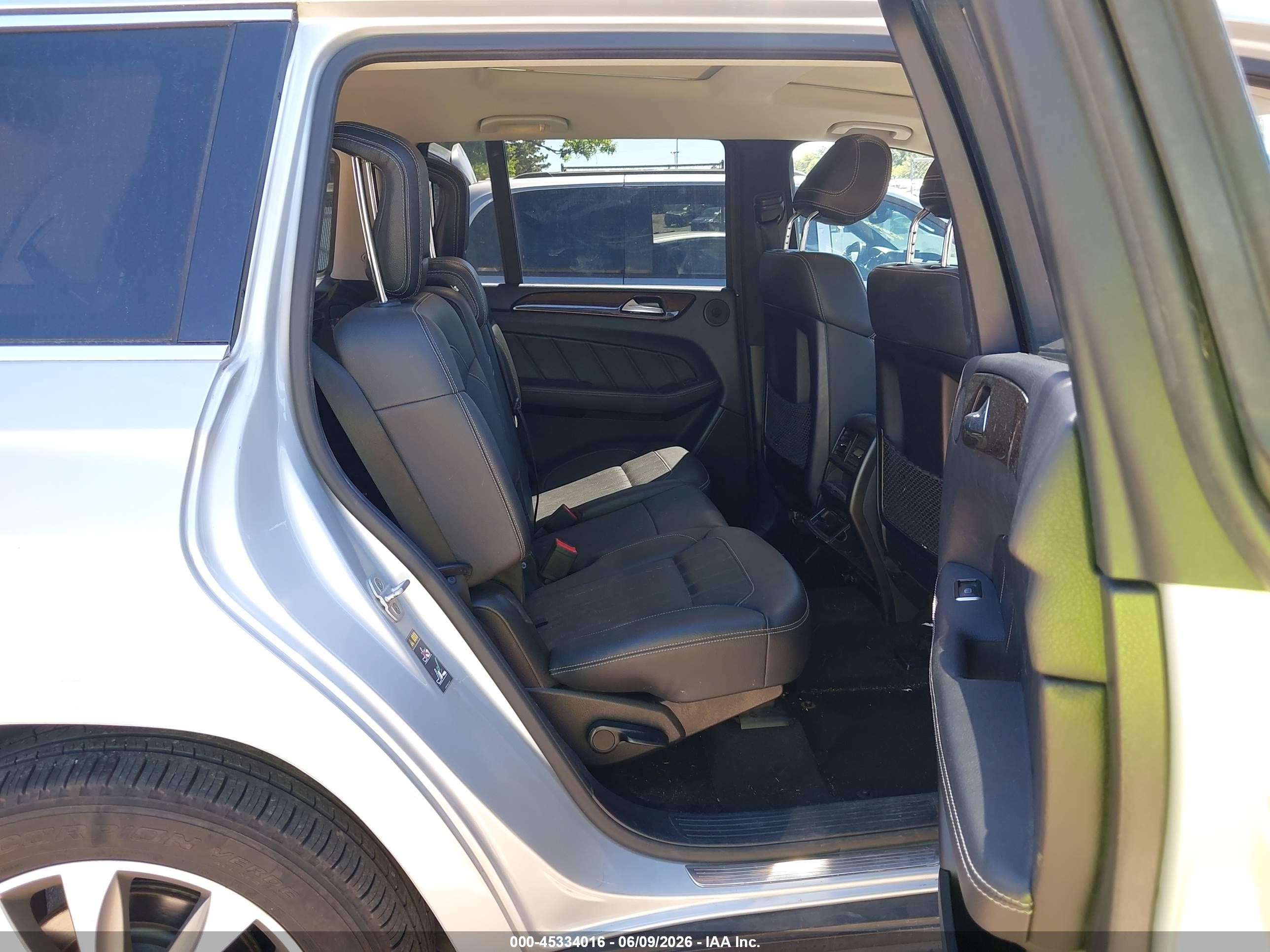 2015 Mercedes-benz Gl 450 4matic Серебряный vin: 4JGDF6EE6FA545707