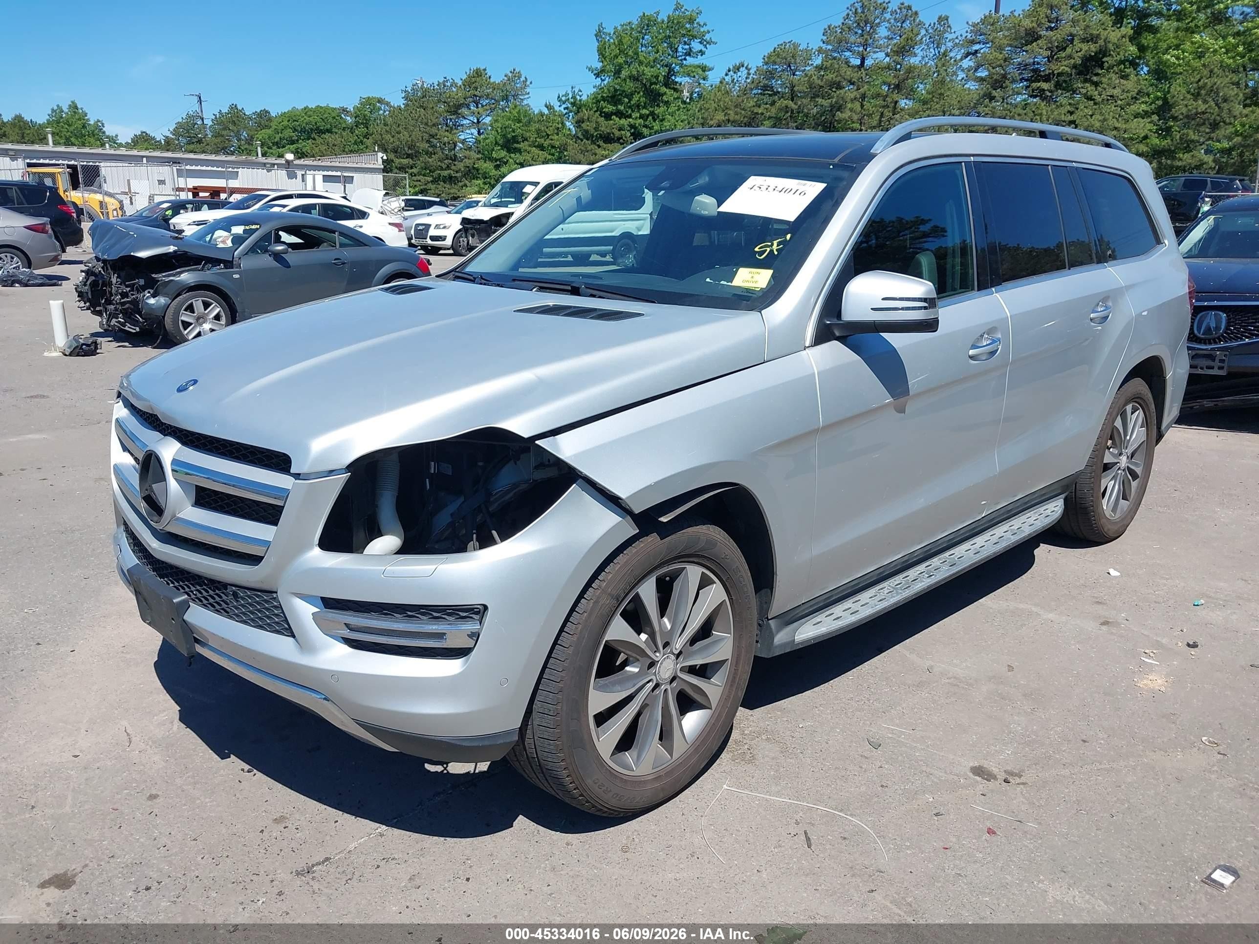 2015 Mercedes-benz Gl 450 4matic Серебряный vin: 4JGDF6EE6FA545707