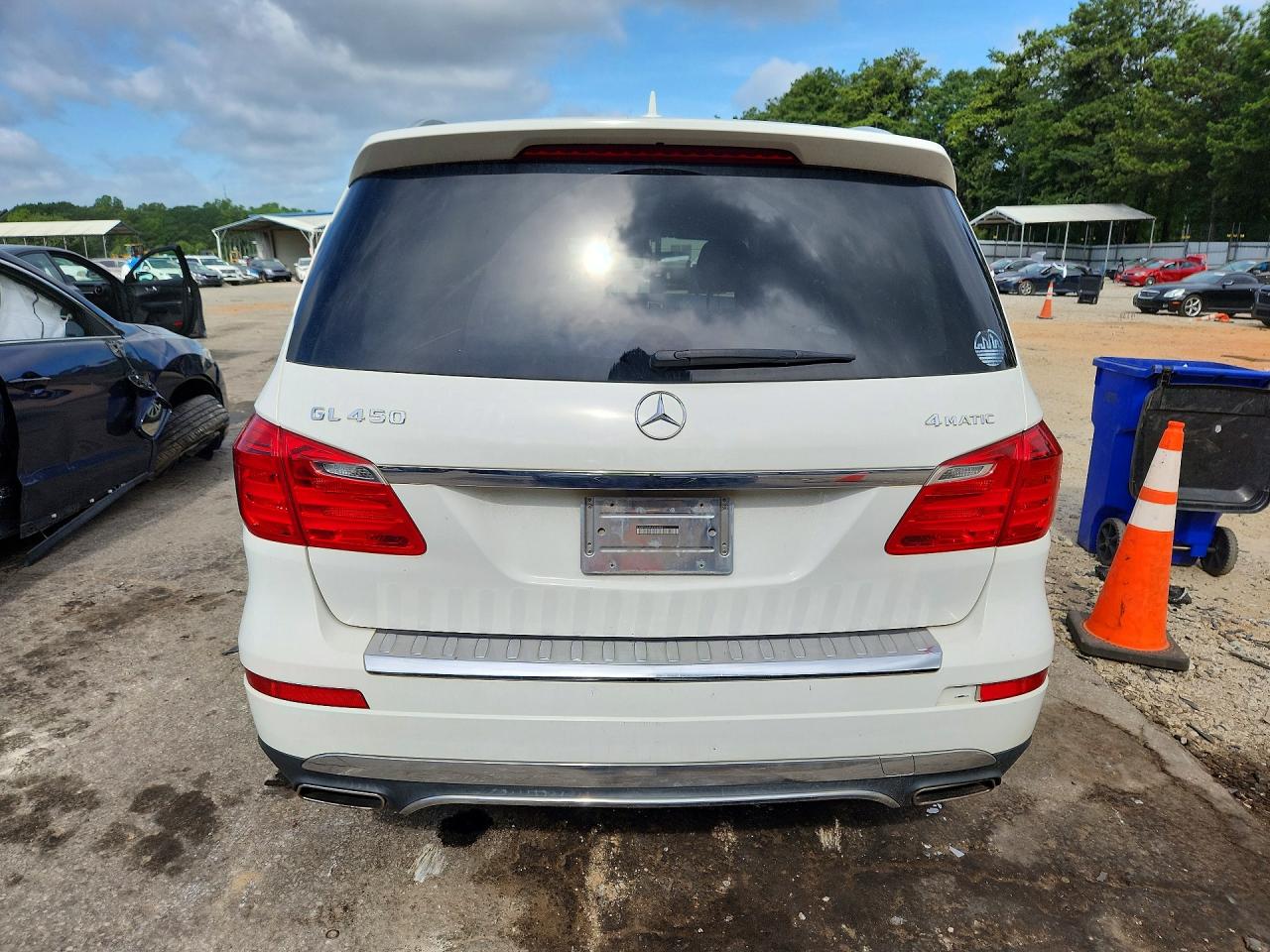 2015 Mercedes-benz Gl 450 4matic White vin: 4JGDF6EE6FA554682