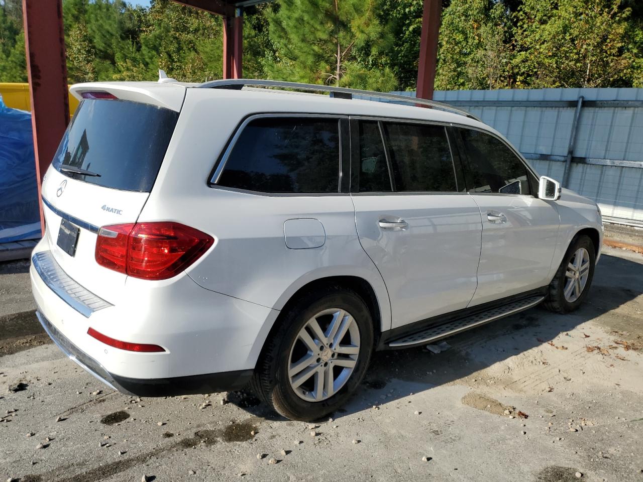 2015 Mb Gl-450 4 Matic- R&d- Cln Title- Pri Fleet White vin: 4JGDF6EE6FA597838