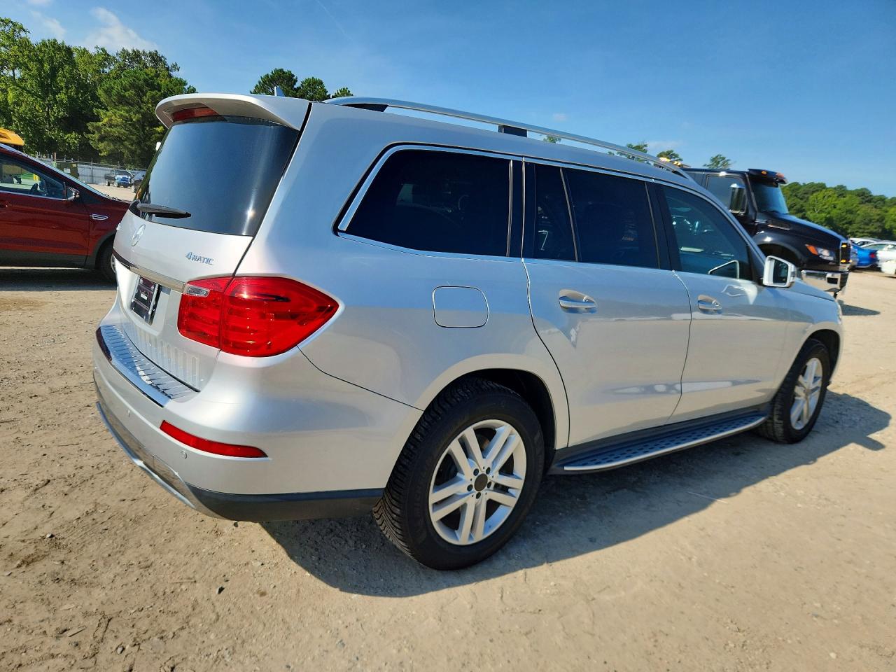 2015 Mercedes-benz Gl 450 4matic Silver vin: 4JGDF6EE7FA468944
