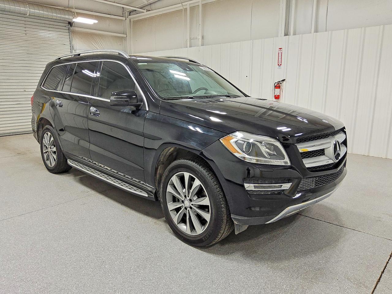2015 Mercedes-benz Gl 450 4matic Черный vin: 4JGDF6EE7FA503823