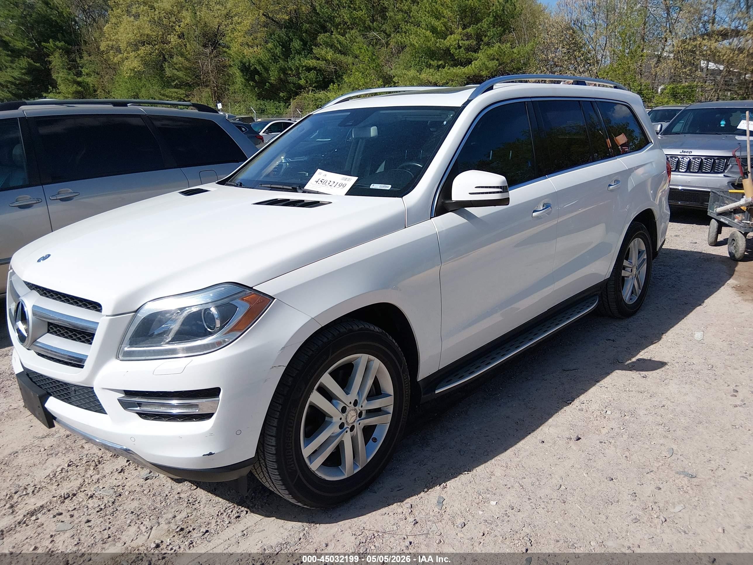 2015 Mercedes-benz Gl 450 4matic White vin: 4JGDF6EE7FA593751