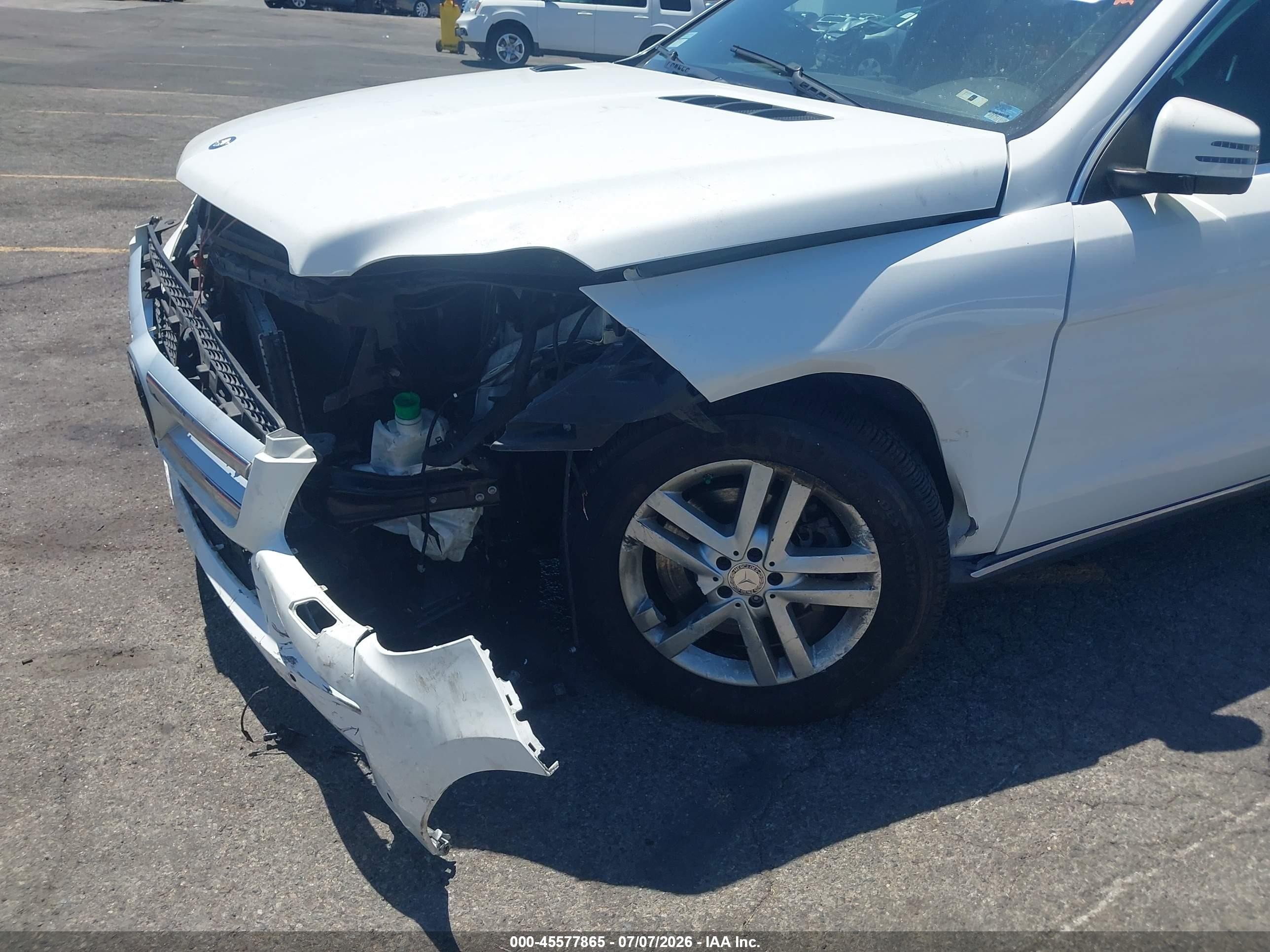 2015 Mercedes-benz Gl 450 4matic White vin: 4JGDF6EE7FA597086