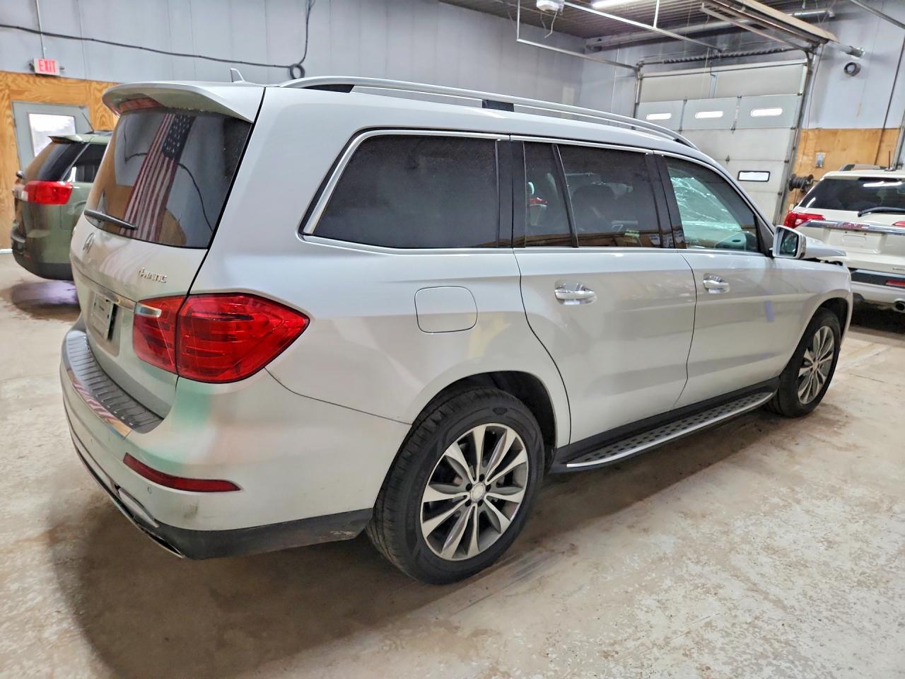 2015 Mercedes-benz Gl 450 4matic Silver vin: 4JGDF6EE8FA530366