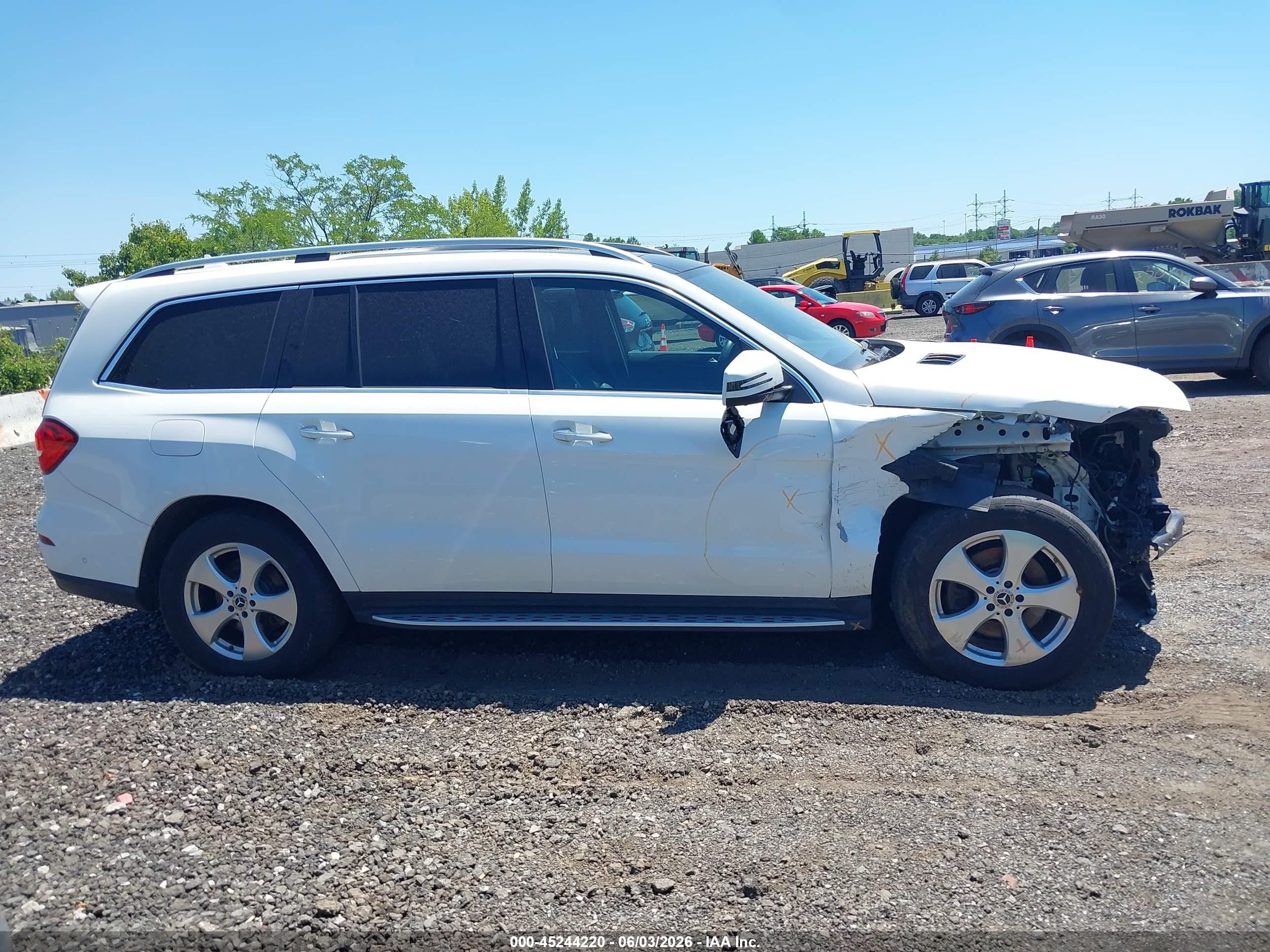 2018 Mercedes-benz Gls 450 4matic White vin: 4JGDF6EE8JB017508