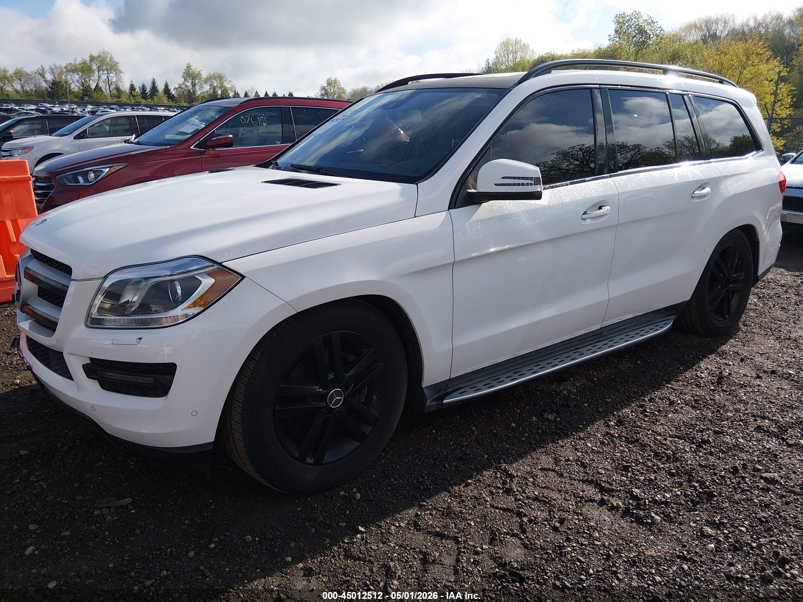 2015 Mercedes-benz Gl 450 4matic White vin: 4JGDF6EE9FA519683