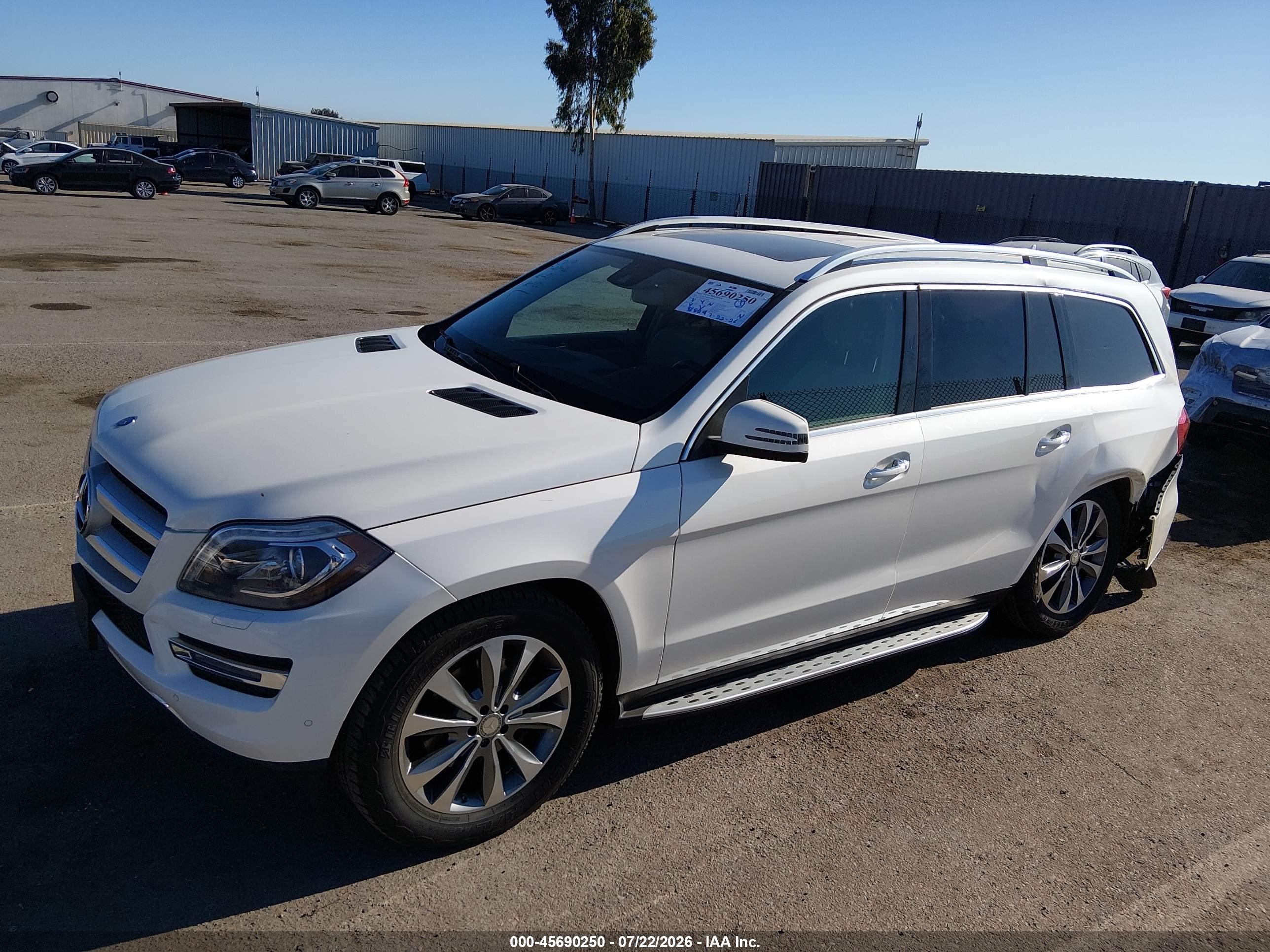 2015 Mercedes-benz Gl 450 4matic White vin: 4JGDF6EE9FA540288