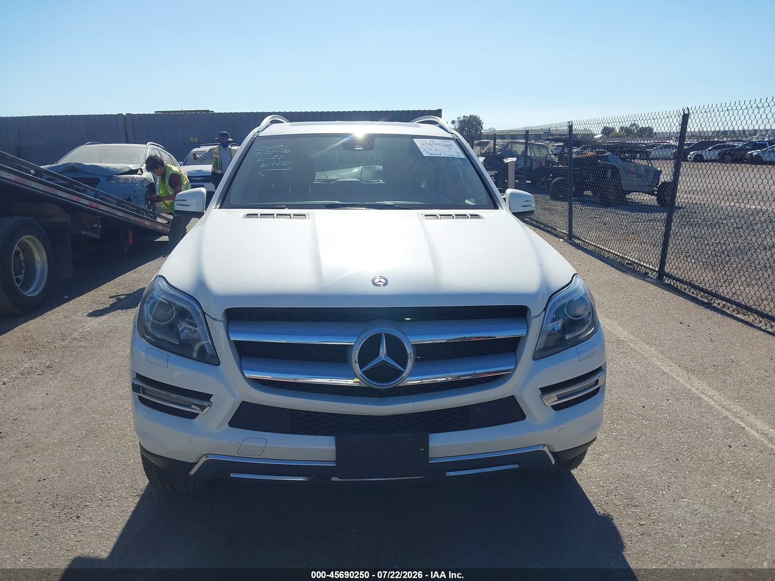 2015 Mercedes-benz Gl 450 4matic White vin: 4JGDF6EE9FA540288