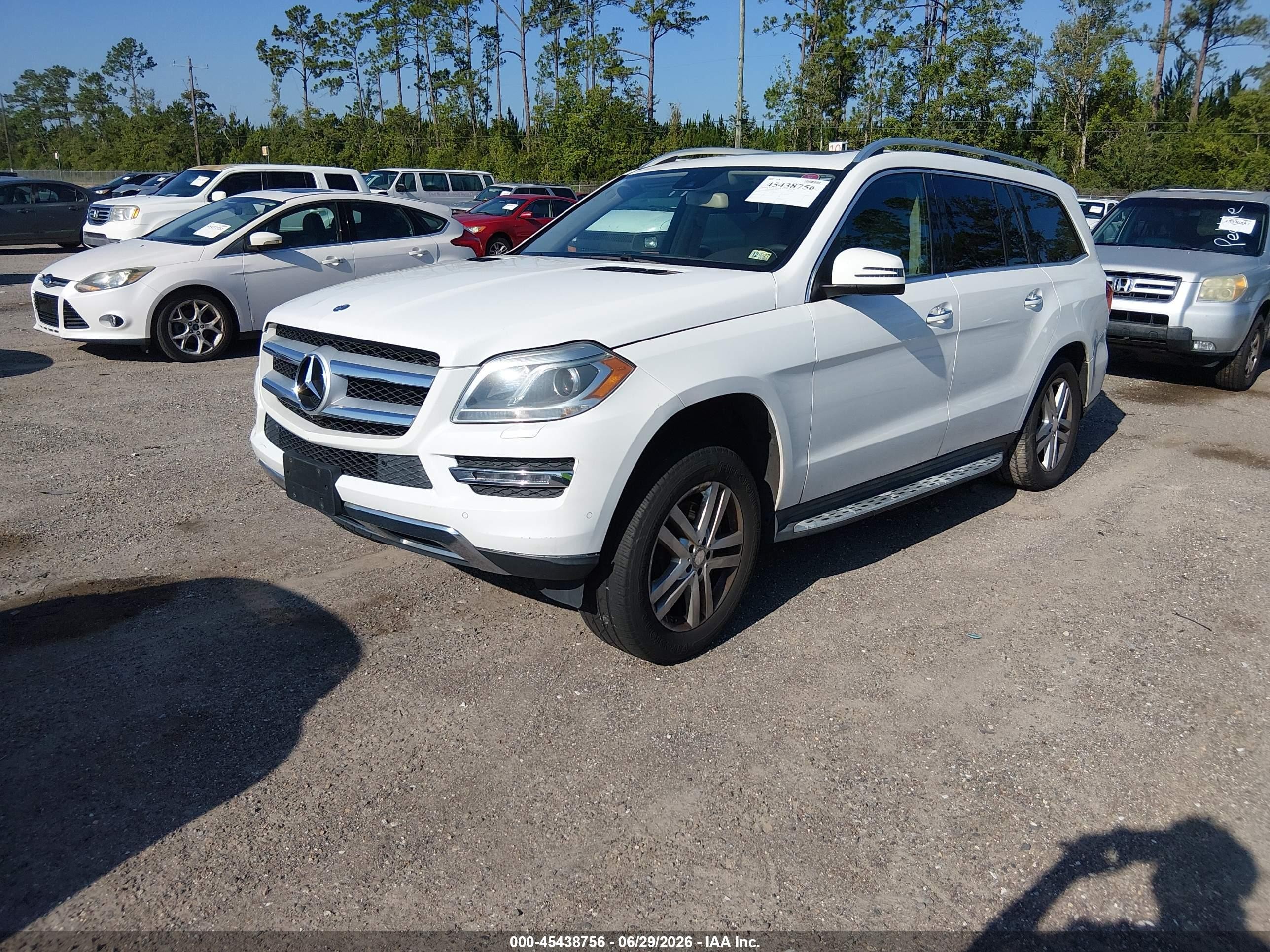2015 Mercedes-benz Gl 450 4matic White vin: 4JGDF6EEXFA448803