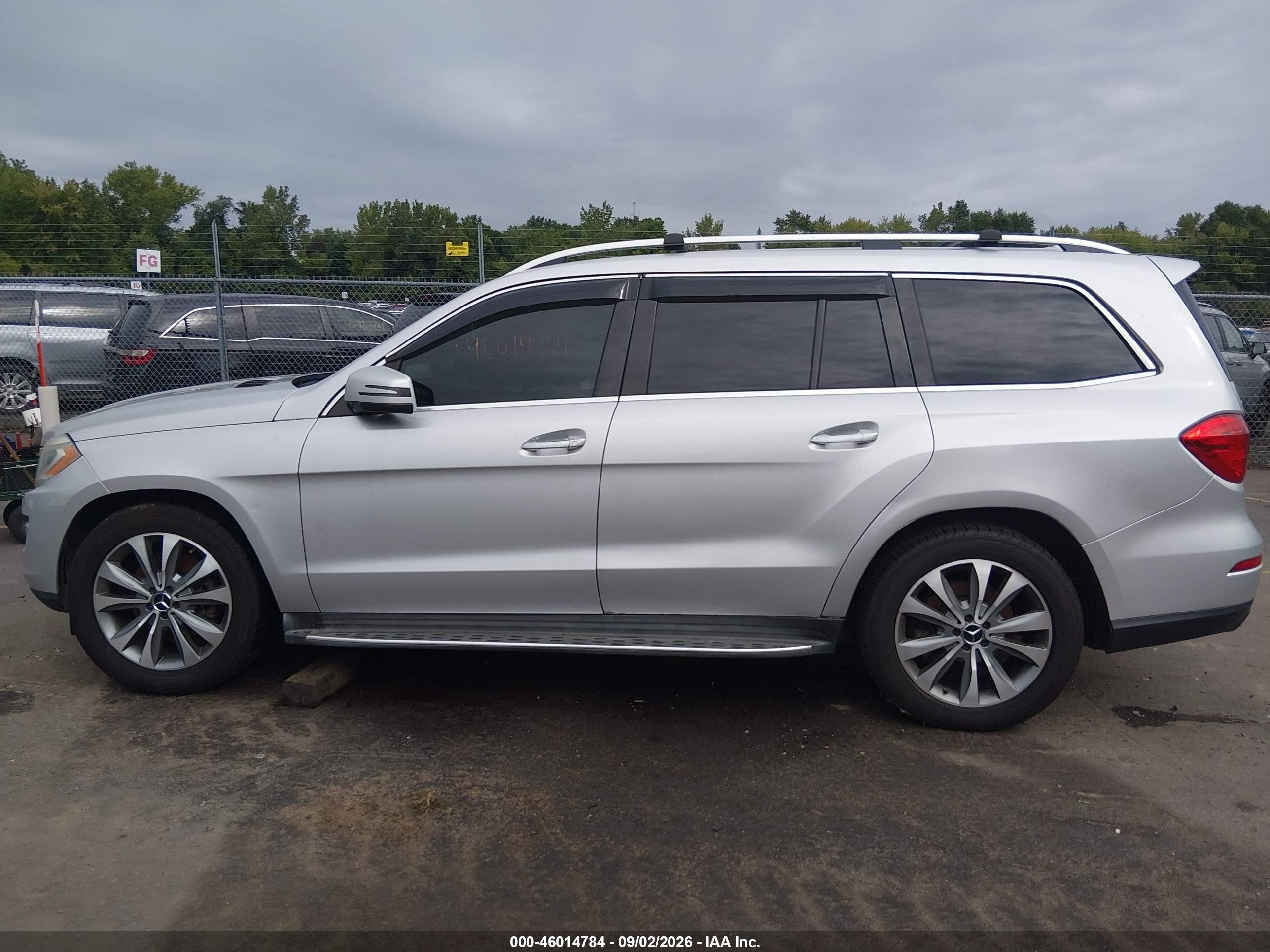 2015 Mercedes-benz Gl 450 4matic Silver vin: 4JGDF6EEXFA460403