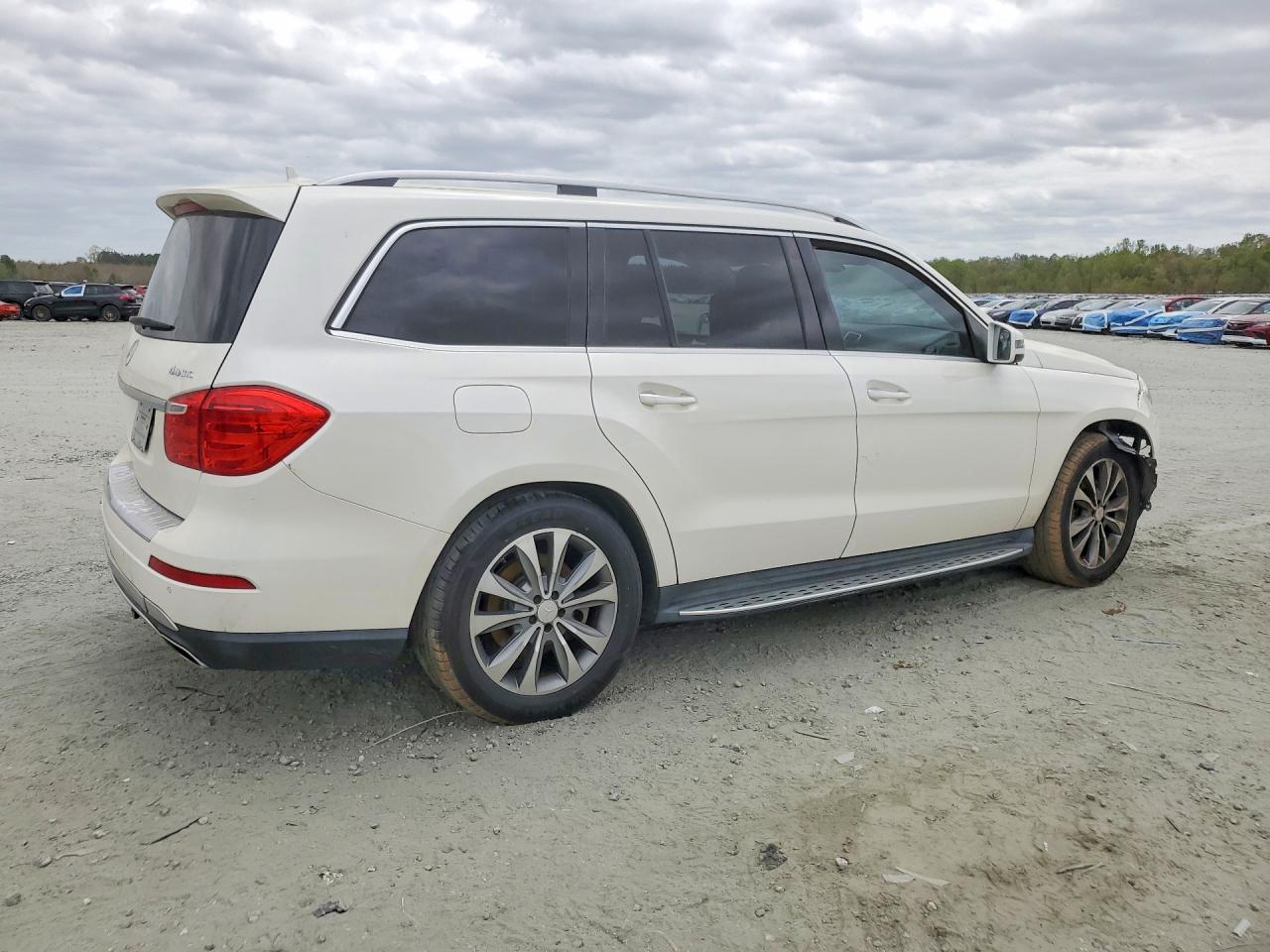 2015 Mercedes-benz Gl 450 4matic White vin: 4JGDF6EEXFA517523
