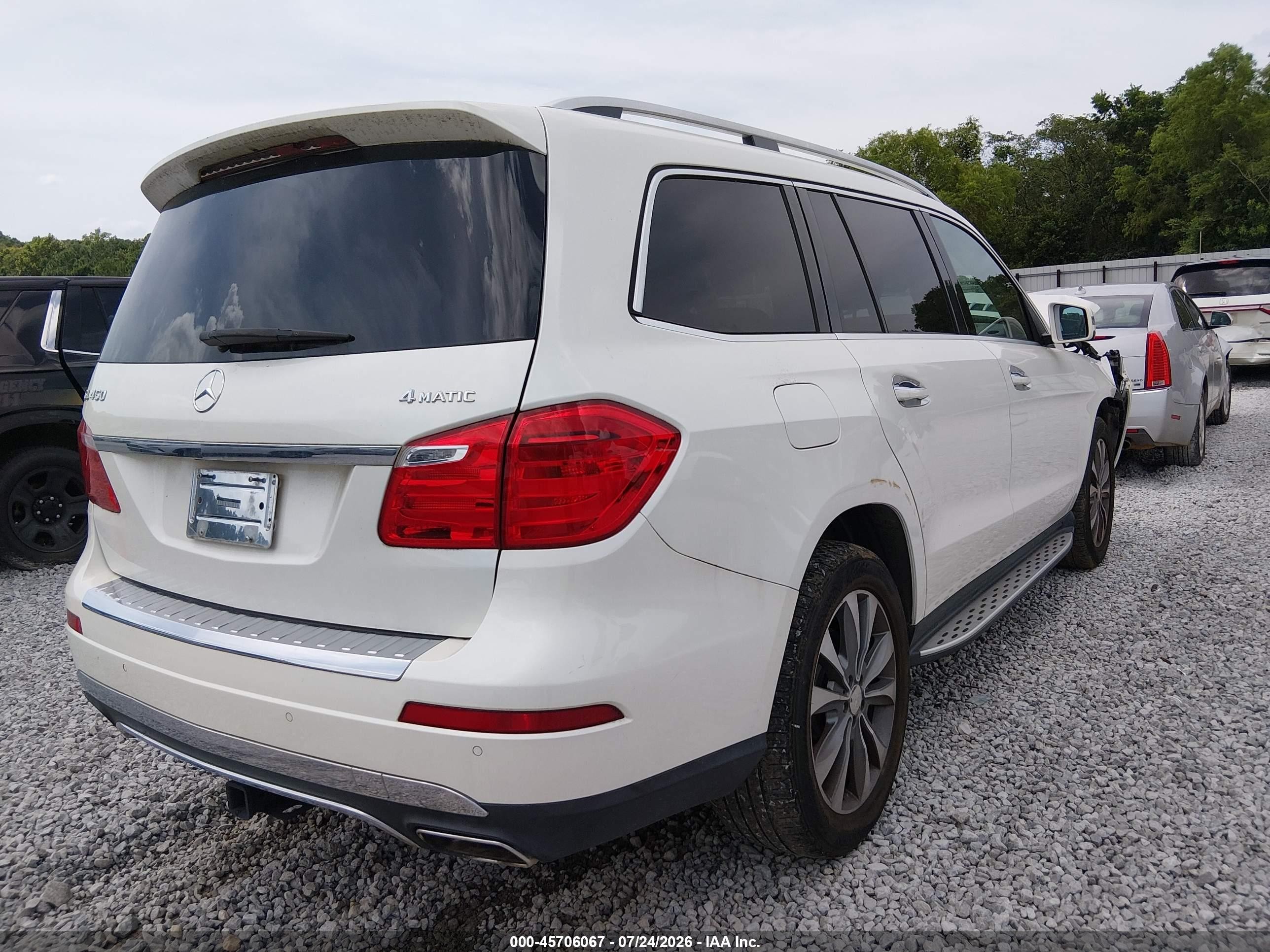 2013 Mercedes-benz Gl 450 4matic Белый vin: 4JGDF7CE0DA183234