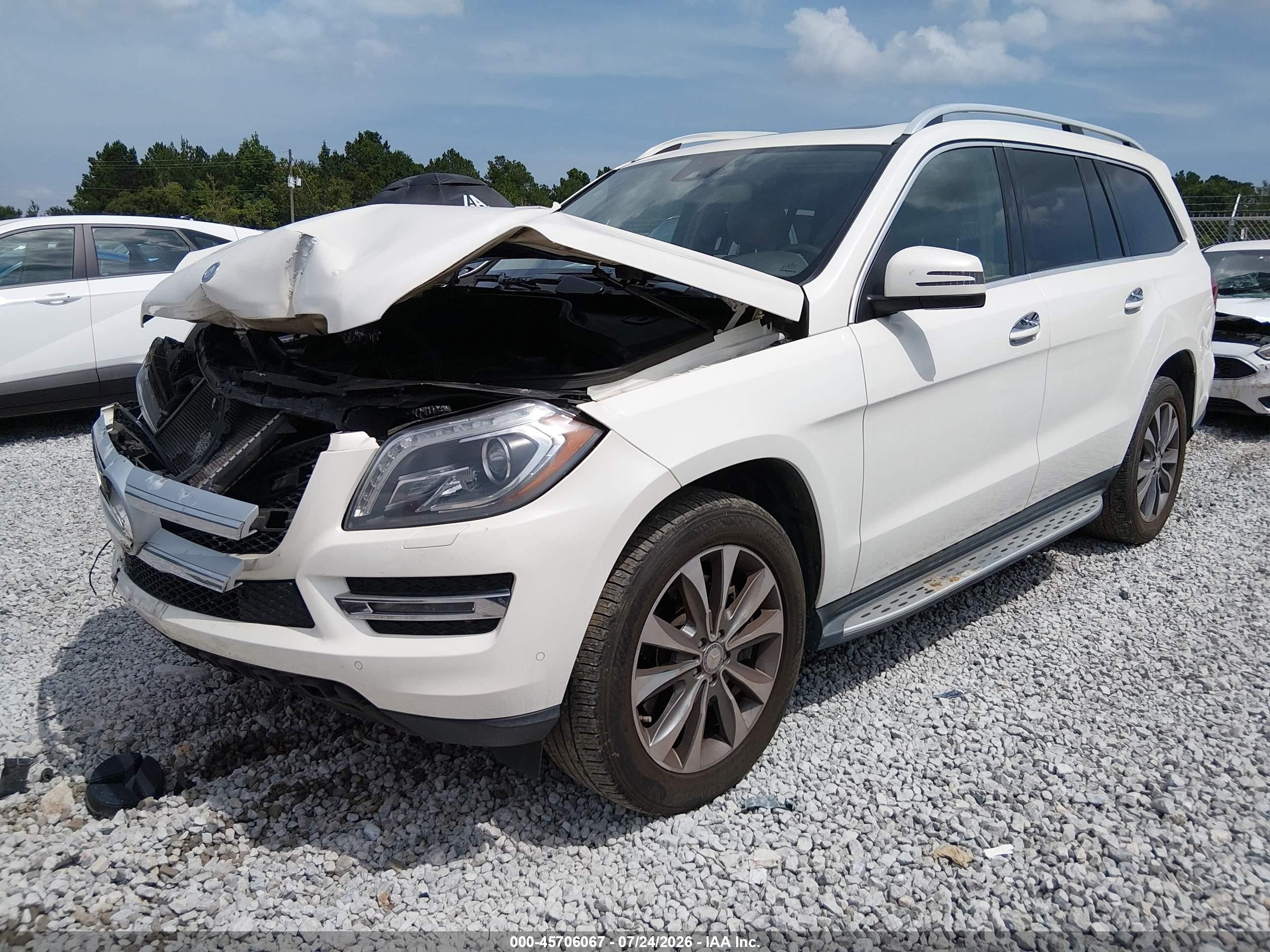 2013 Mercedes-benz Gl 450 4matic Белый vin: 4JGDF7CE0DA183234