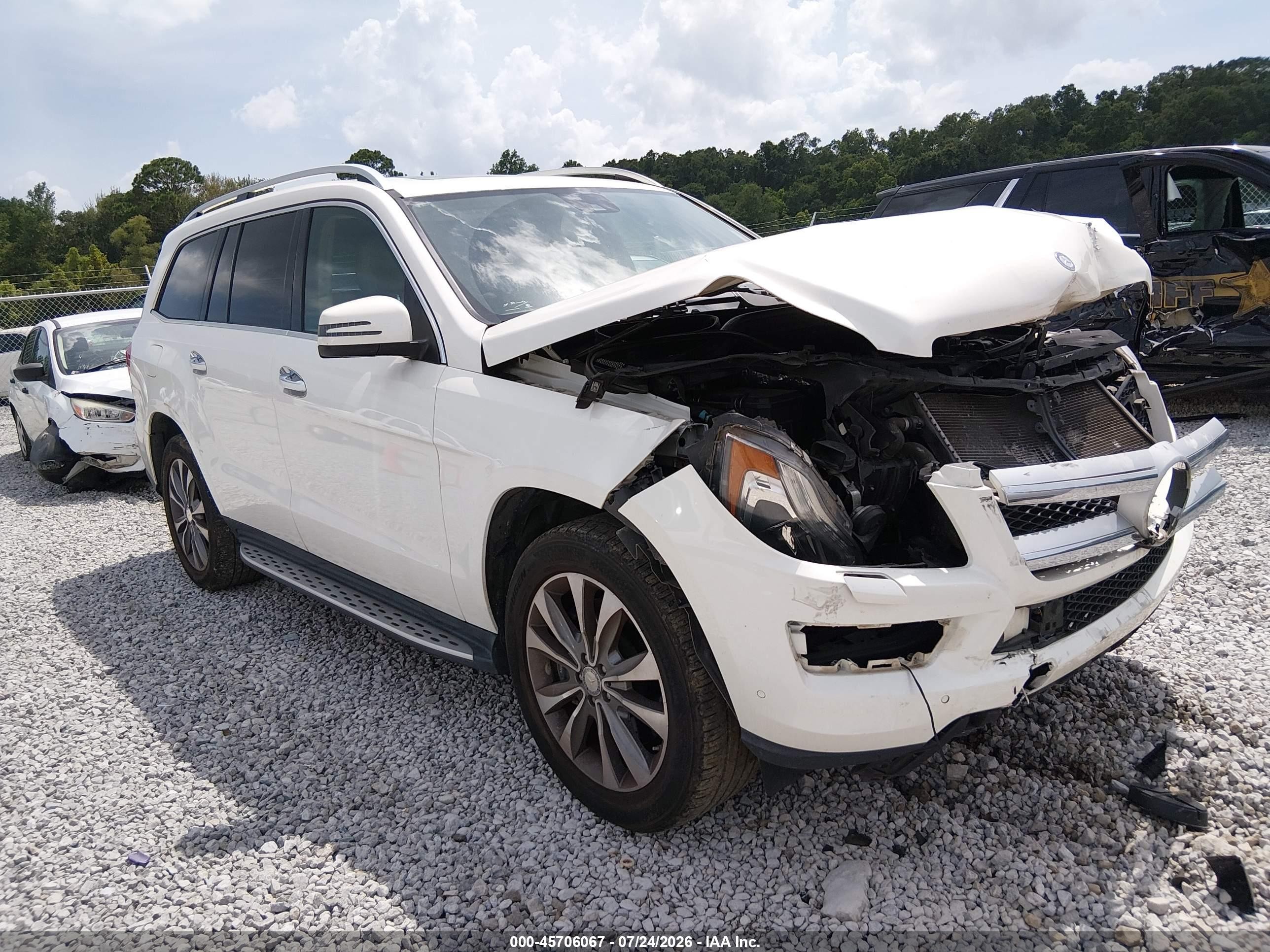 2013 Mercedes-benz Gl 450 4matic White vin: 4JGDF7CE0DA183234