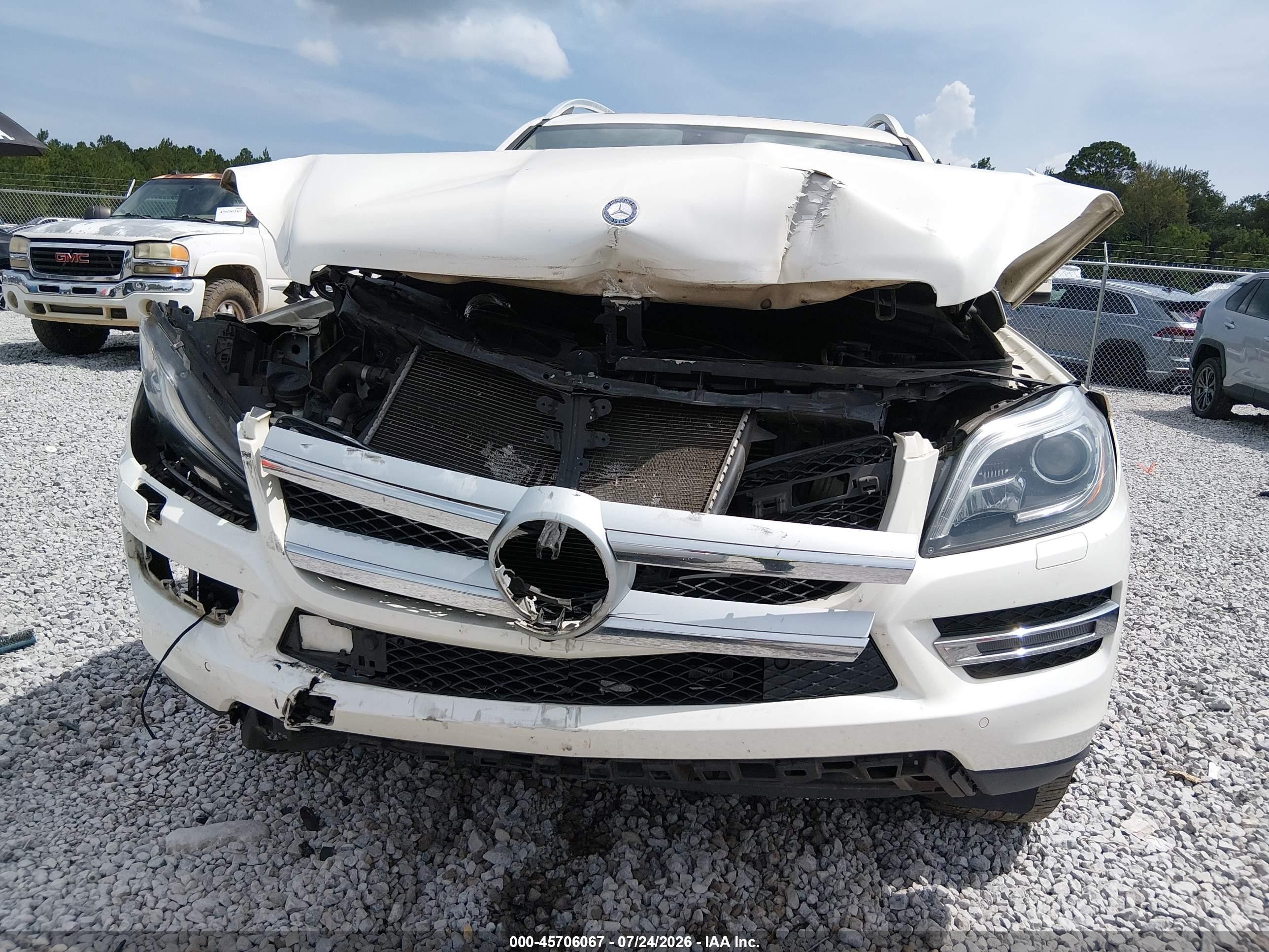 2013 Mercedes-benz Gl 450 4matic Белый vin: 4JGDF7CE0DA183234