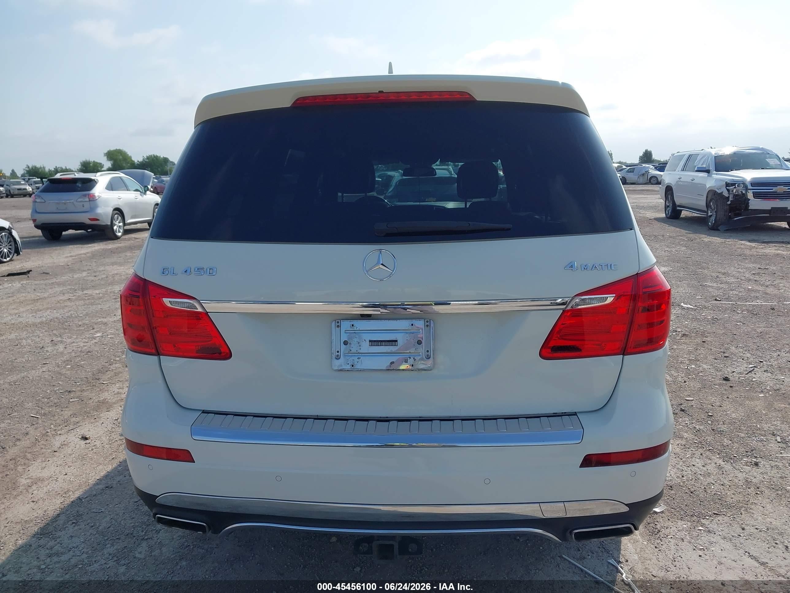 2013 Mercedes-benz Gl 450 4matic White vin: 4JGDF7CE0DA191267
