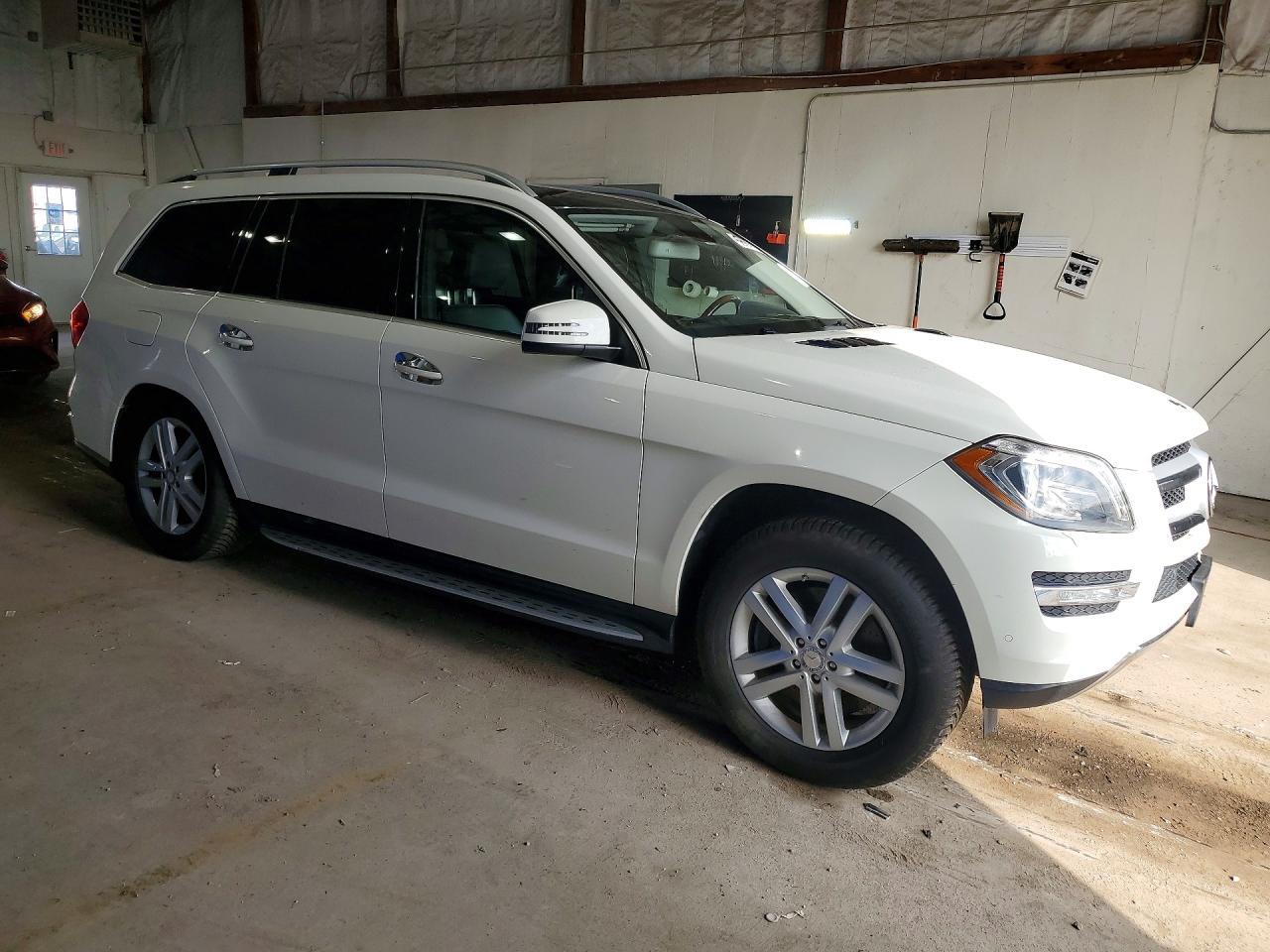2013 Mercedes-benz Gl 450 4matic White vin: 4JGDF7CE0DA212845