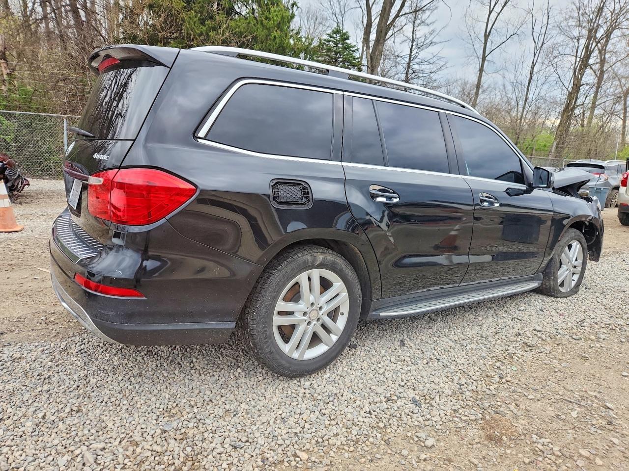 2014 Mercedes-benz Gl 450 4matic Черный vin: 4JGDF7CE0EA283657