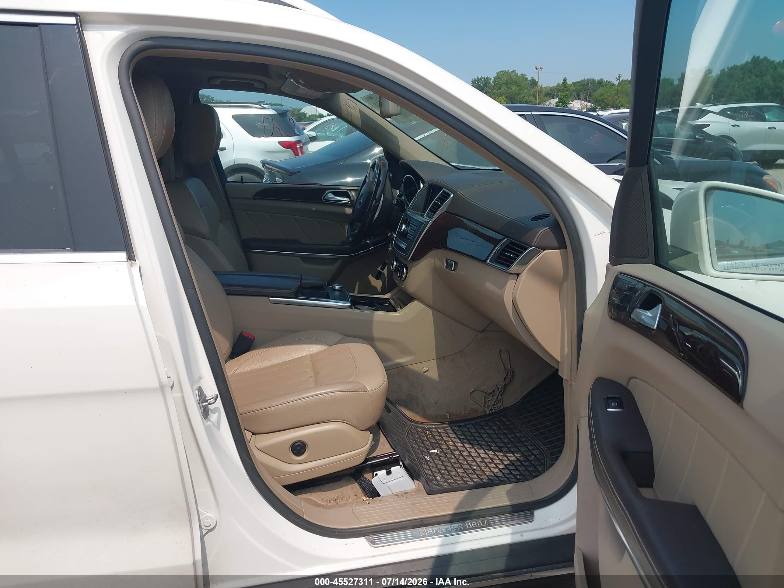 2014 Mercedes-benz Gl 450 4matic Белый vin: 4JGDF7CE0EA286929