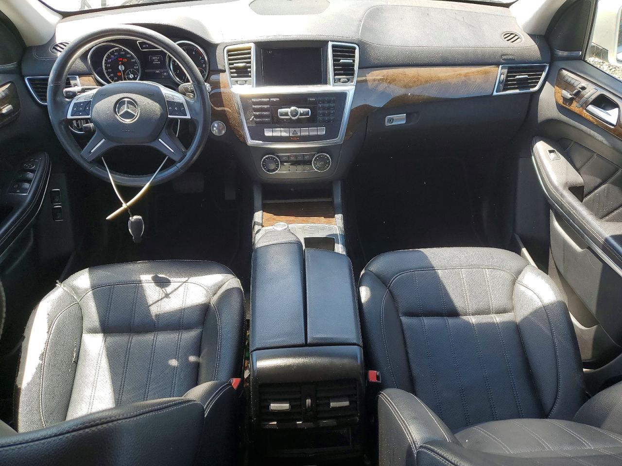 2013 Mercedes-benz Gl 450 4matic White vin: 4JGDF7CE1DA128579