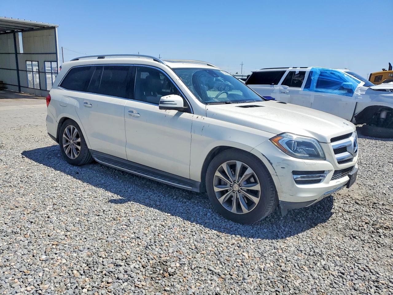 2013 Mercedes-benz Gl 450 4matic White vin: 4JGDF7CE1DA128579