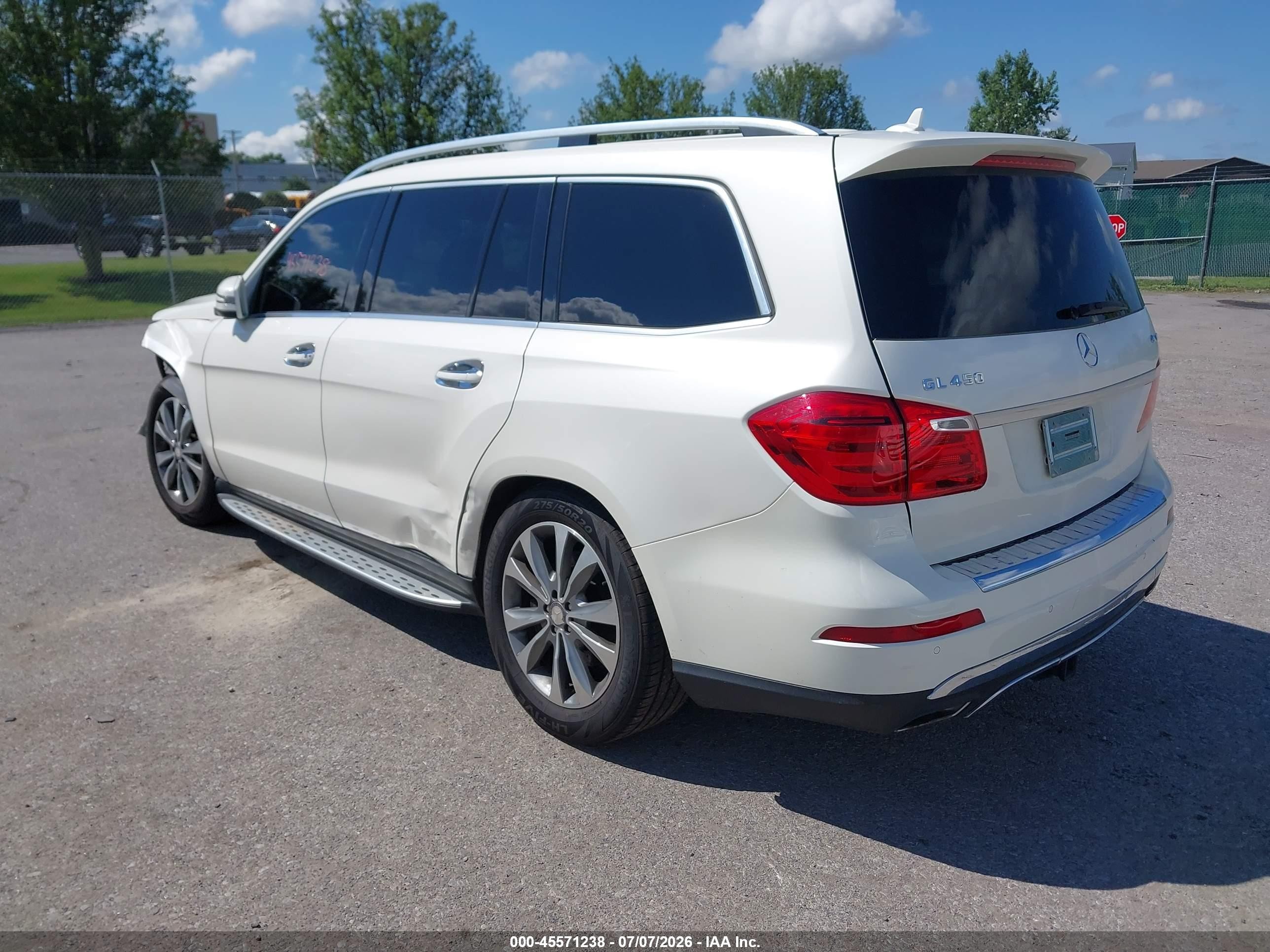 2013 Mercedes-benz Gl 450 4matic White vin: 4JGDF7CE1DA130655