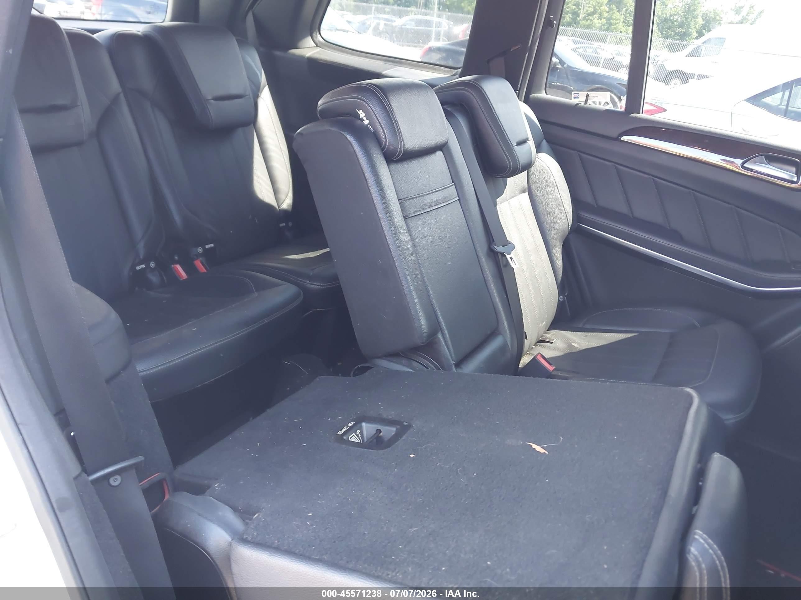 2013 Mercedes-benz Gl 450 4matic White vin: 4JGDF7CE1DA130655