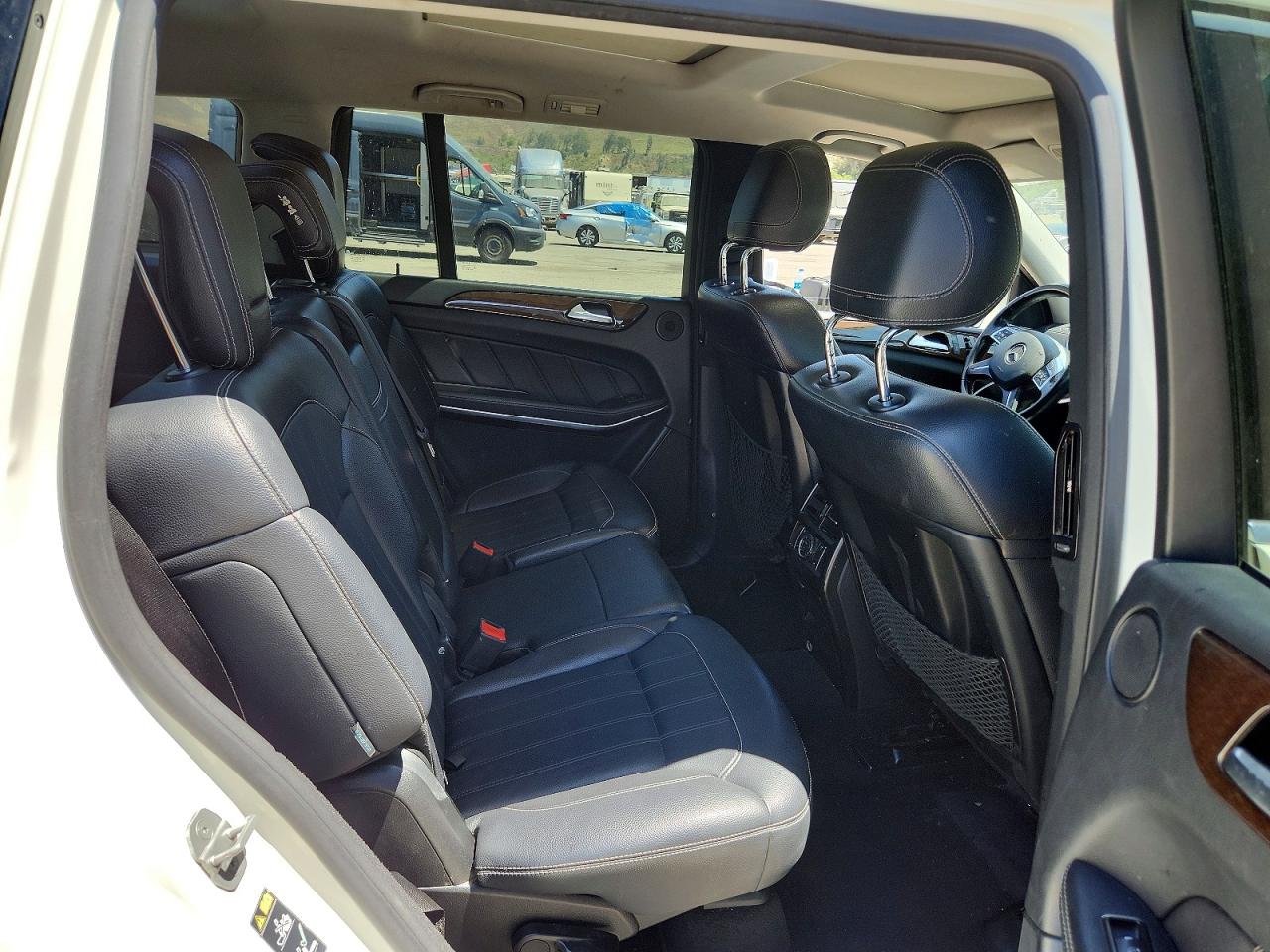 2013 Mercedes-benz Gl 450 4matic White vin: 4JGDF7CE1DA140148