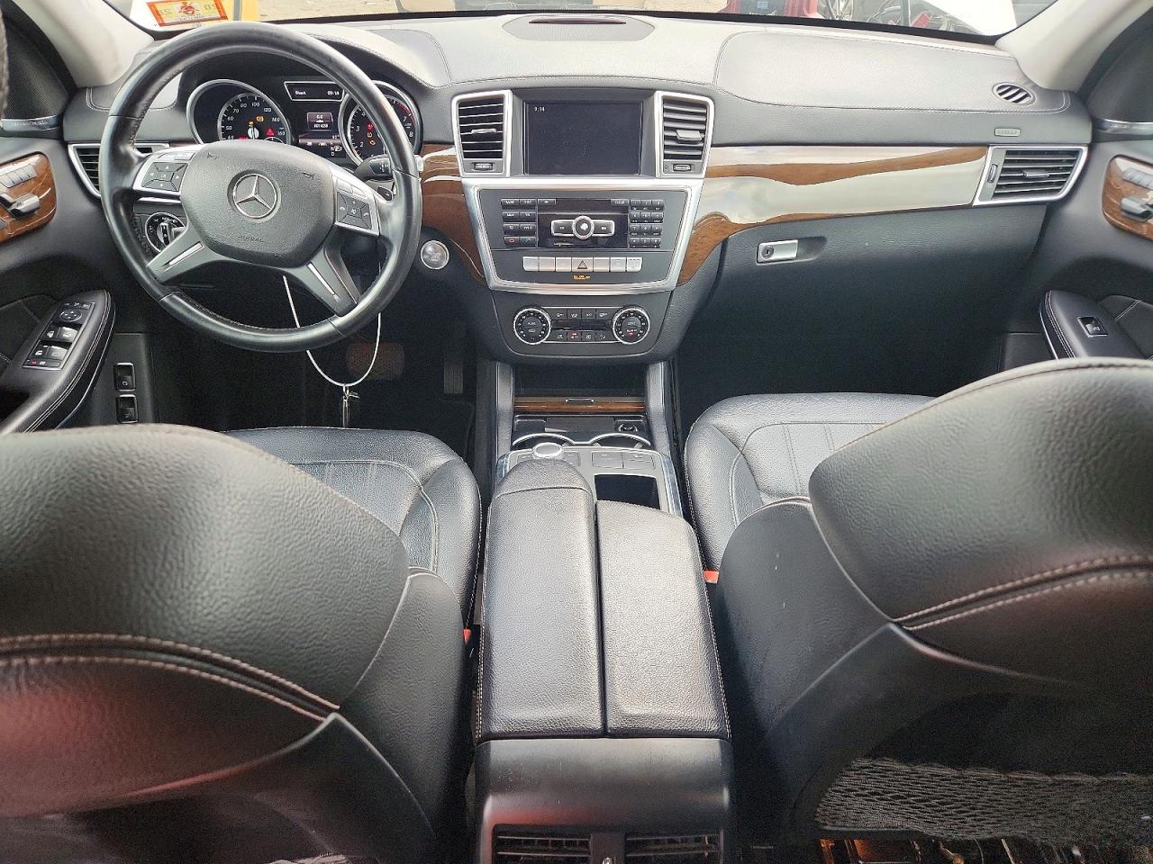 2013 Mercedes-benz Gl 450 4matic Кремовый vin: 4JGDF7CE1DA156642