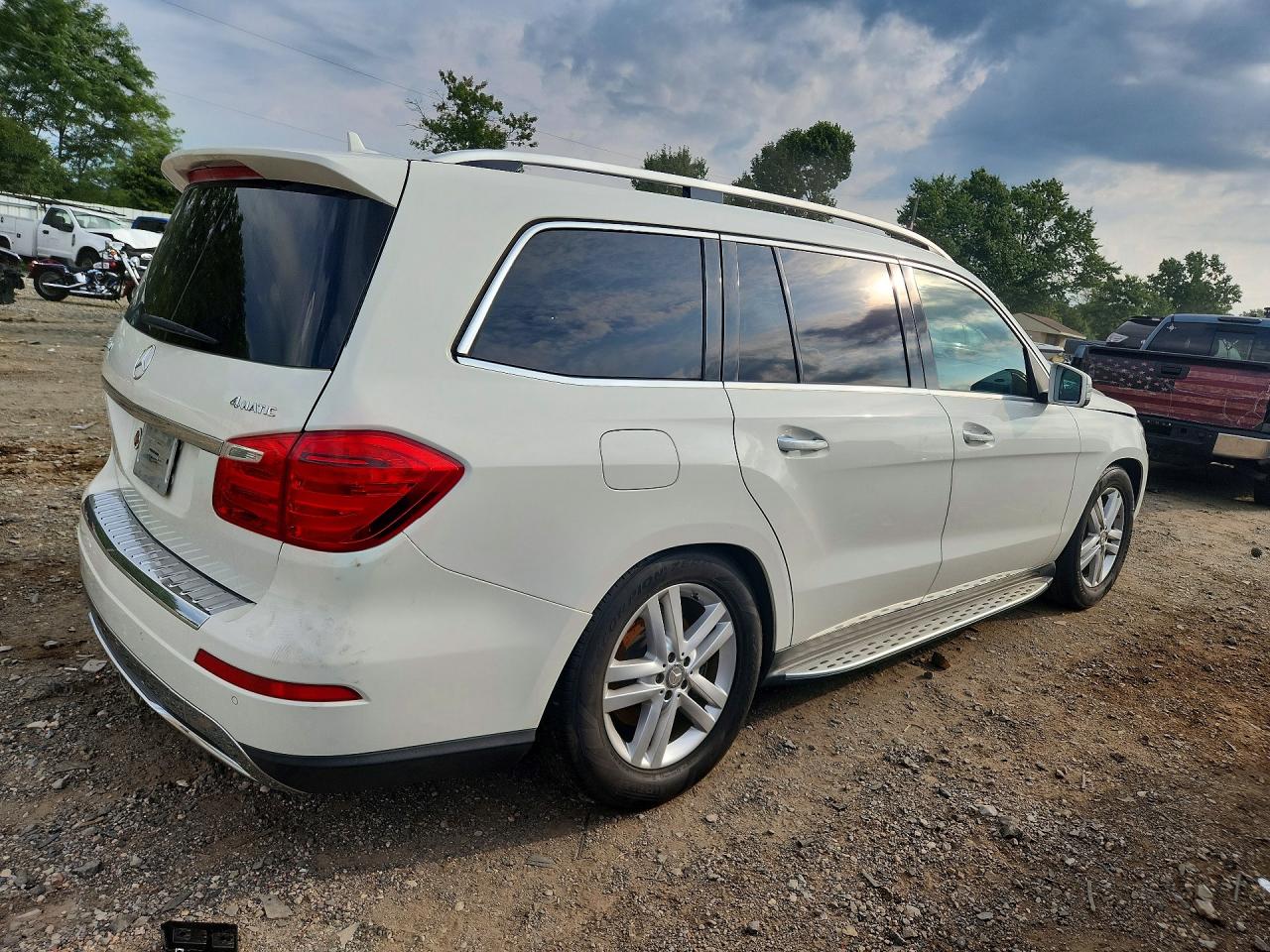 2013 Mercedes-benz Gl 450 4matic Кремовый vin: 4JGDF7CE1DA156642
