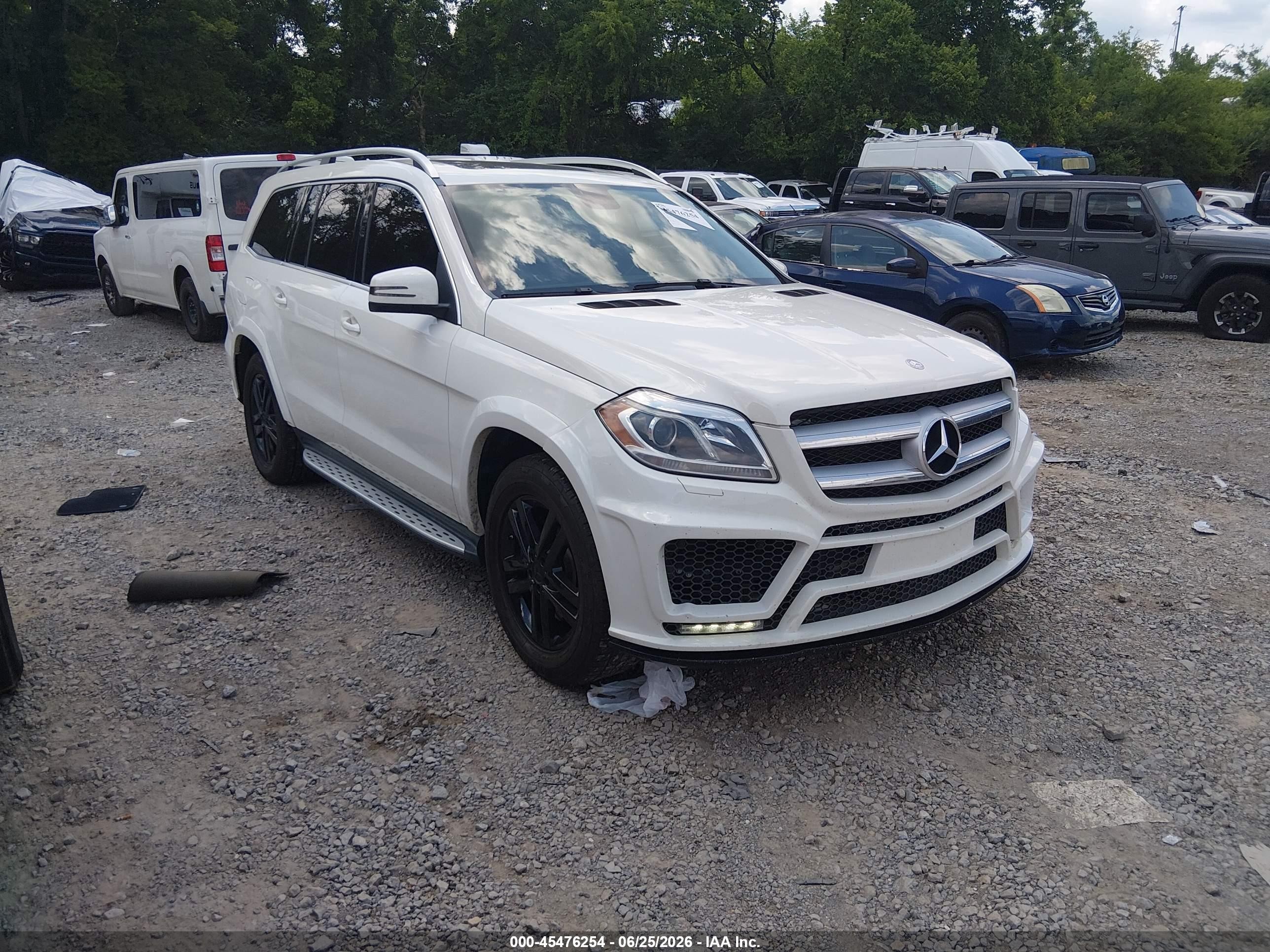 2013 Mercedes-benz Gl 450 4matic White vin: 4JGDF7CE1DA166202