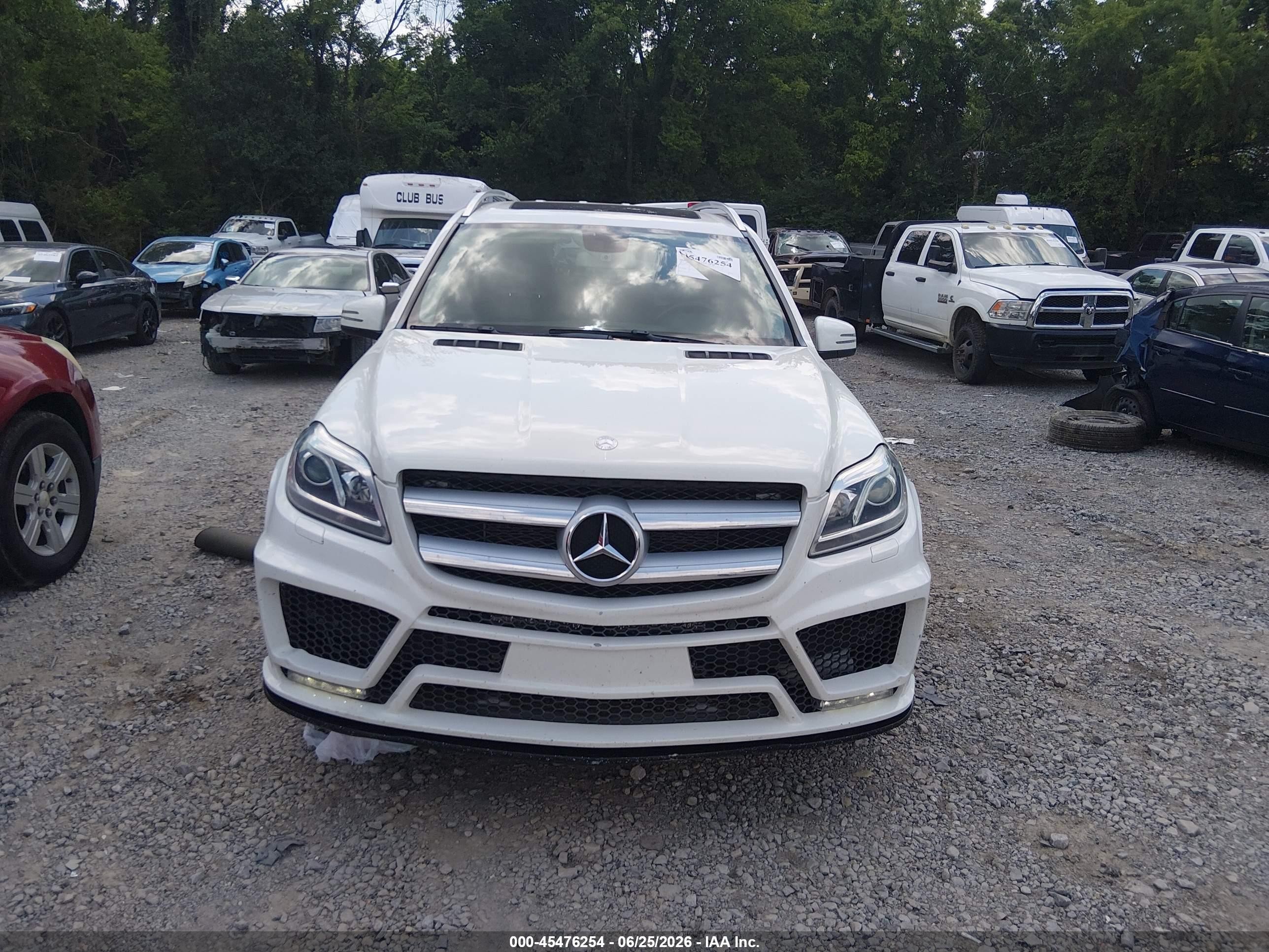 2013 Mercedes-benz Gl 450 4matic White vin: 4JGDF7CE1DA166202