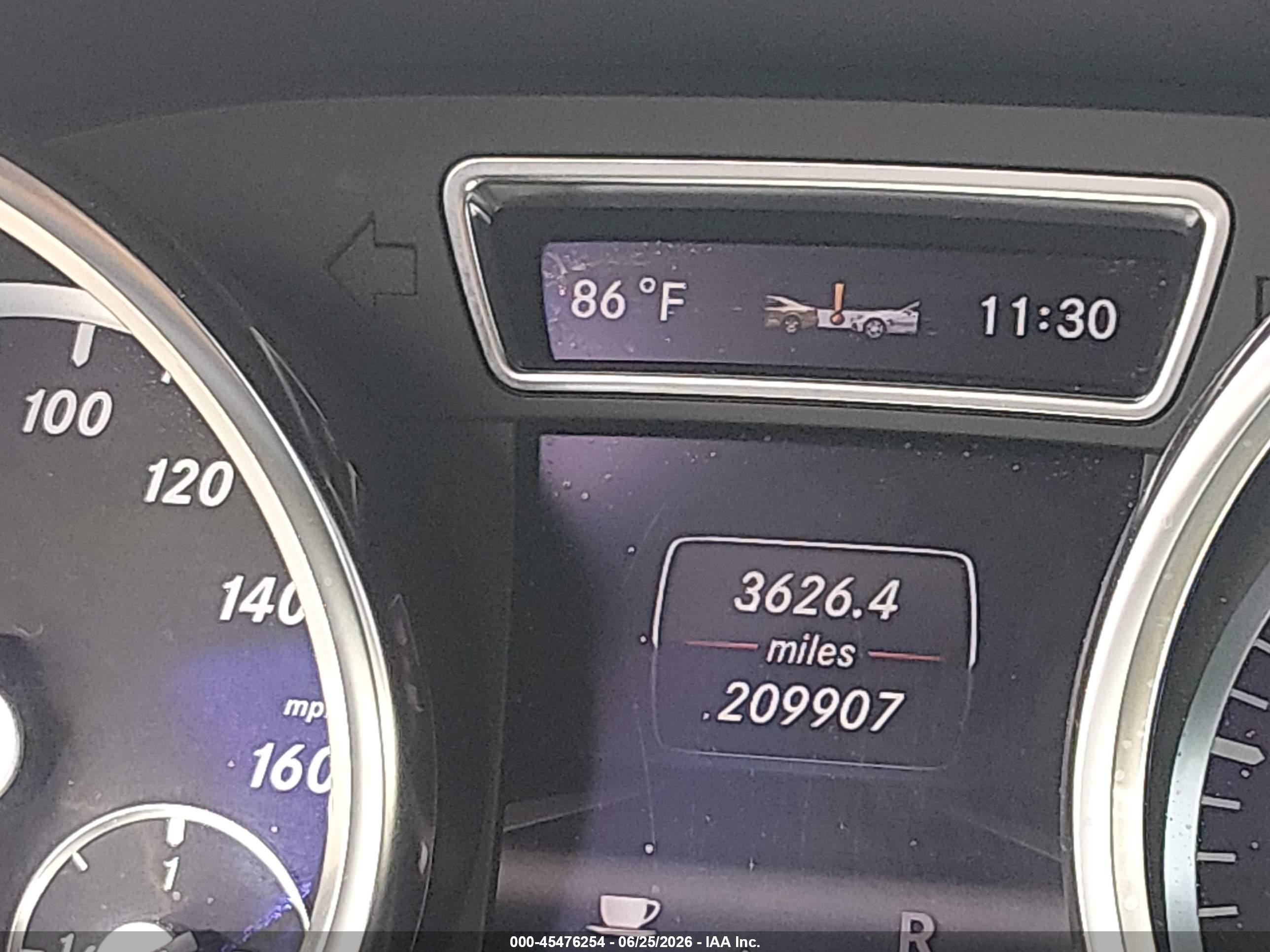 2013 Mercedes-benz Gl 450 4matic White vin: 4JGDF7CE1DA166202