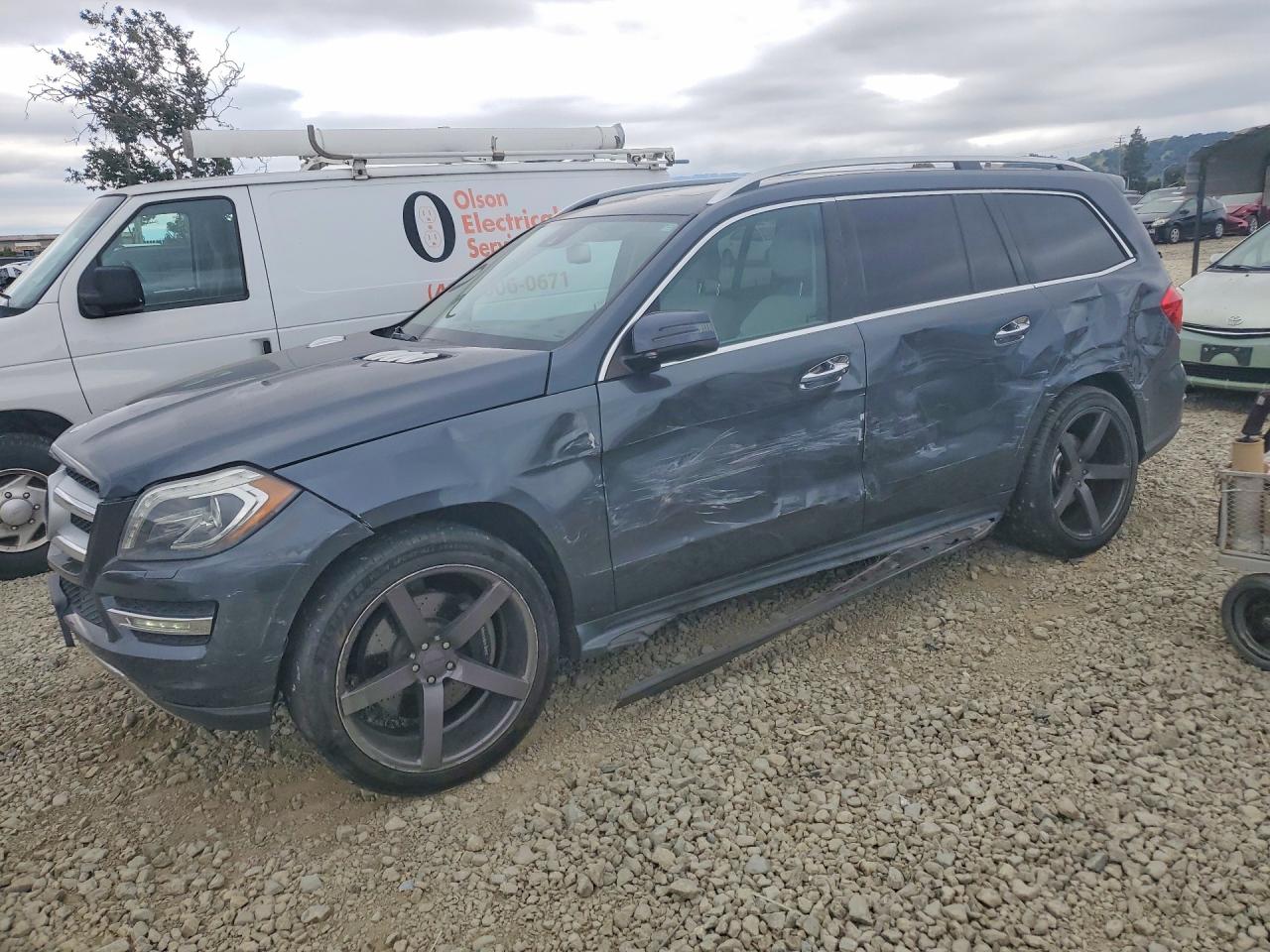 2013 Mercedes-benz Gl 450 4matic Gray vin: 4JGDF7CE1DA183016