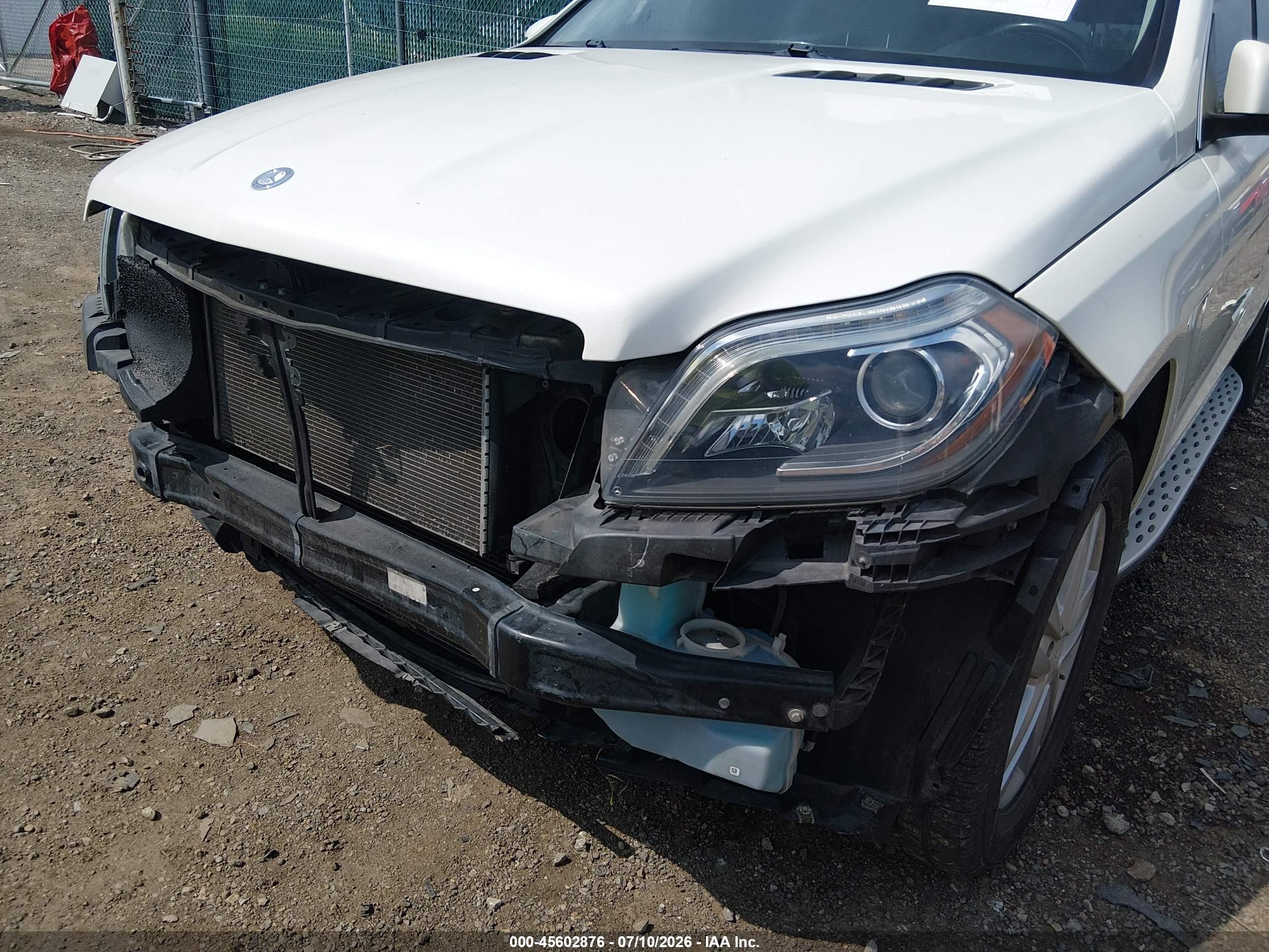 2014 Mercedes-benz Gl 450 4matic White vin: 4JGDF7CE1EA272120