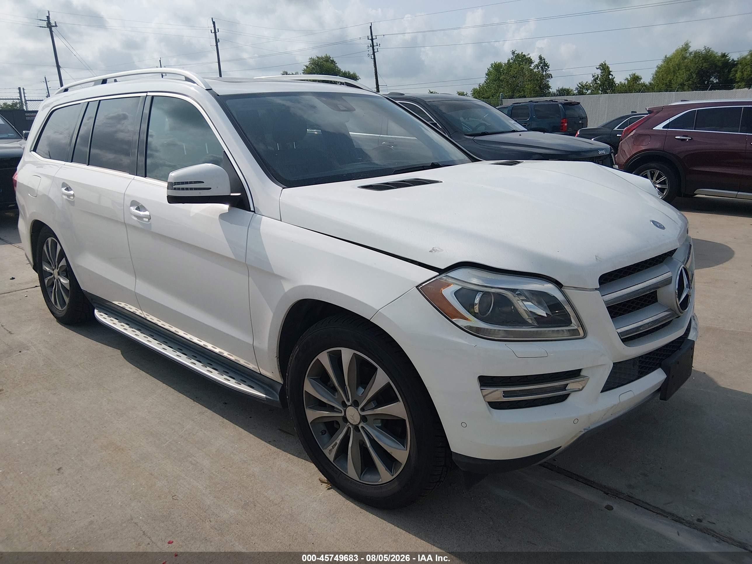 2014 Mercedes-benz Gl 450 4matic White vin: 4JGDF7CE1EA385999