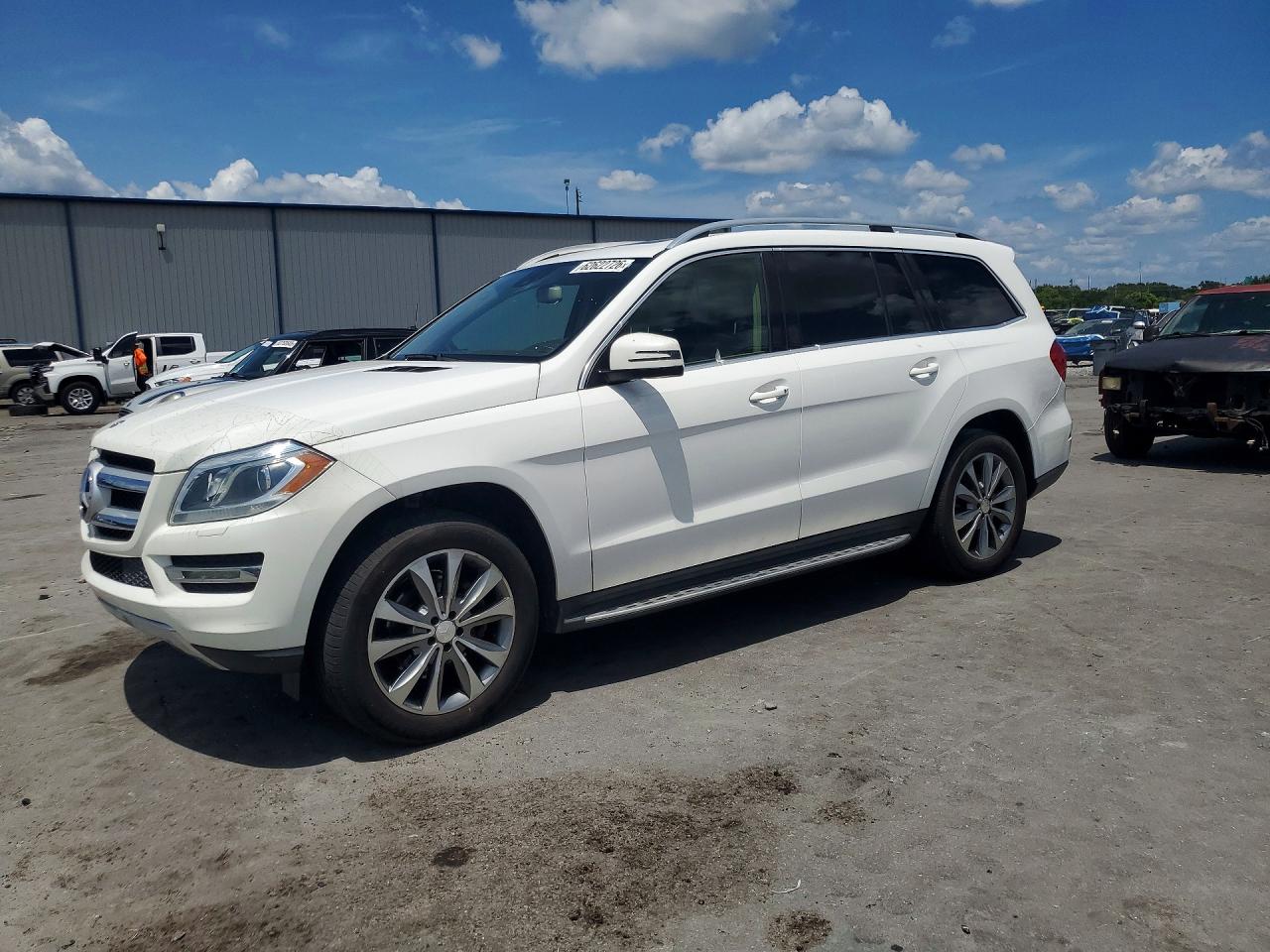 2014 Mercedes-benz Gl 450 4matic White vin: 4JGDF7CE1EA410237